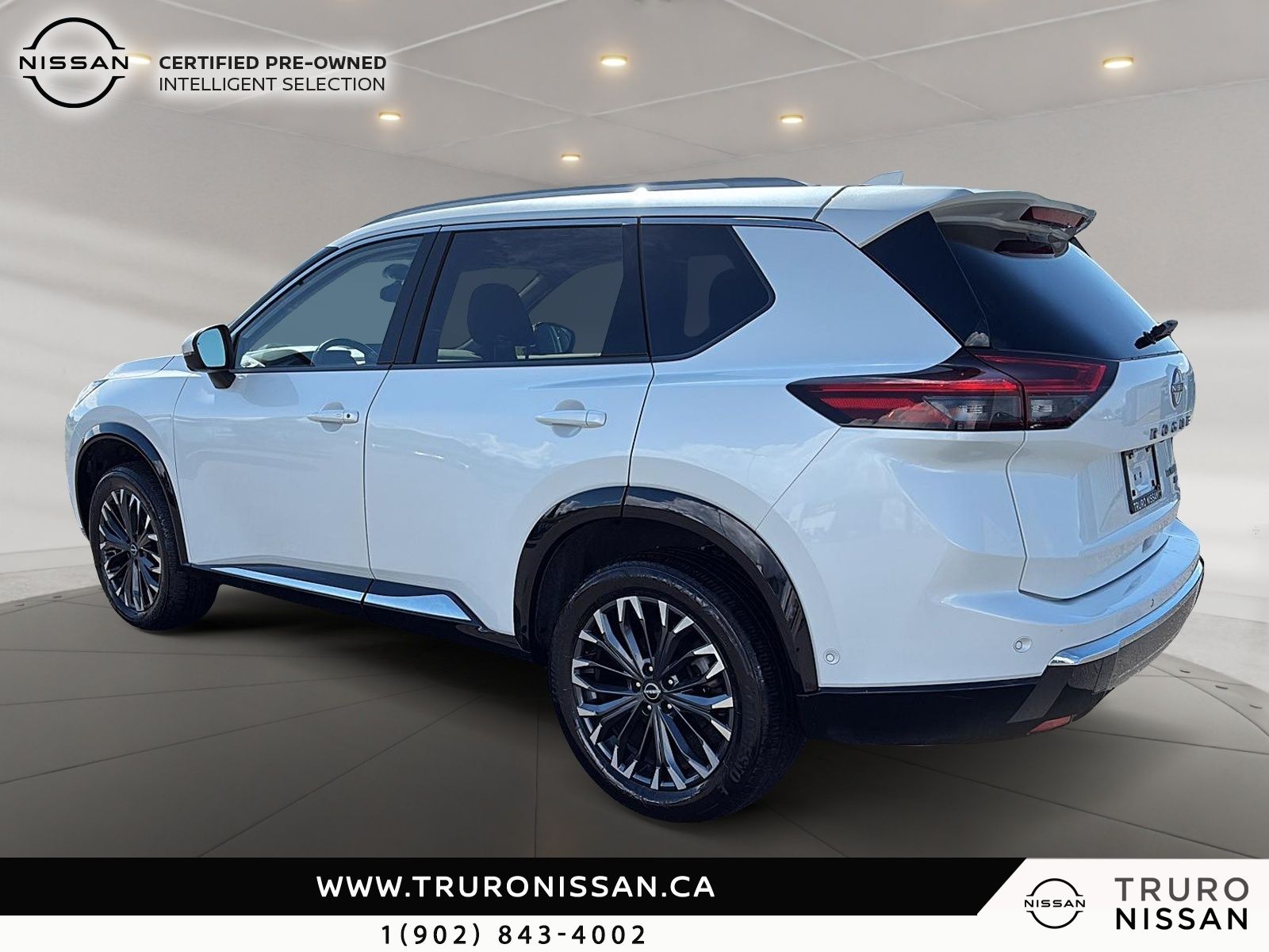 Photo 2024 Nissan Rogue Platinum #5