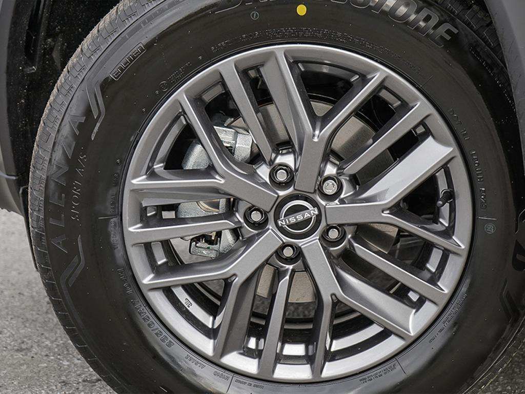 Photo 2025 Nissan Rogue S #7