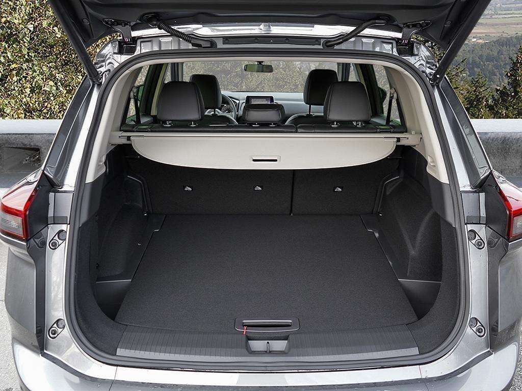 Photo 2025 Nissan Rogue SV MOONROOF #7