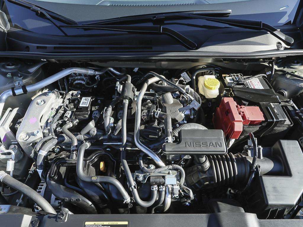 Photo Nissan Sentra SV Premium 2026 #6