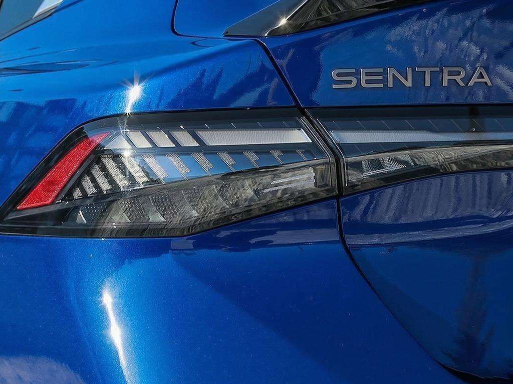 Photo 2026 Nissan Sentra SR #8