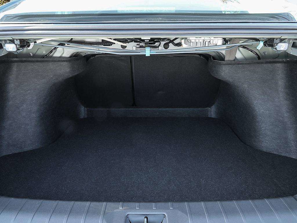 Photo Nissan Sentra SR 2026 #7