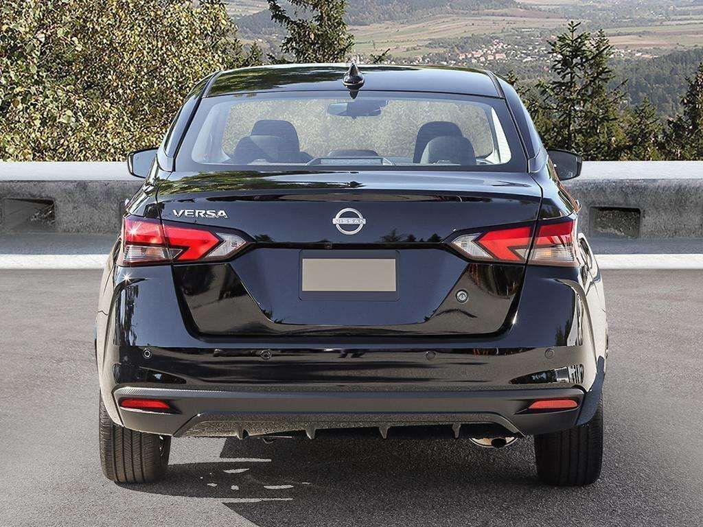 Photo 2025 Nissan Versa S #5