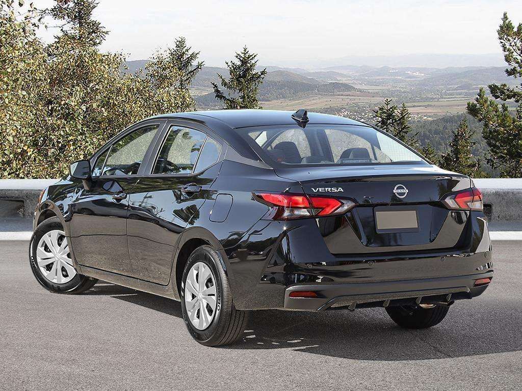 Photo 2025 Nissan Versa S #4