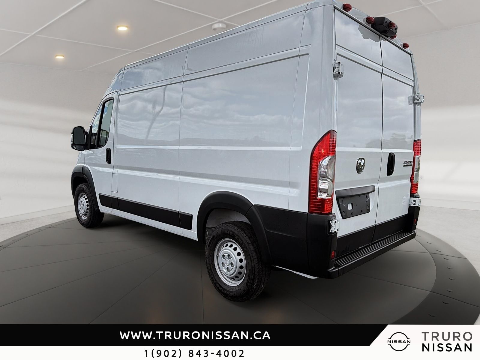 Photo 2025 Ram ProMaster Cargo Van Tradesman #5
