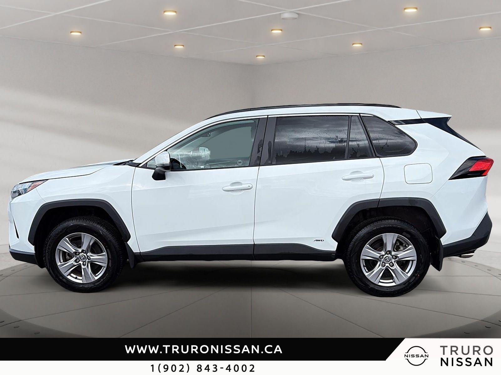 Photo Toyota RAV4 Hybrid XLE 2023 #7