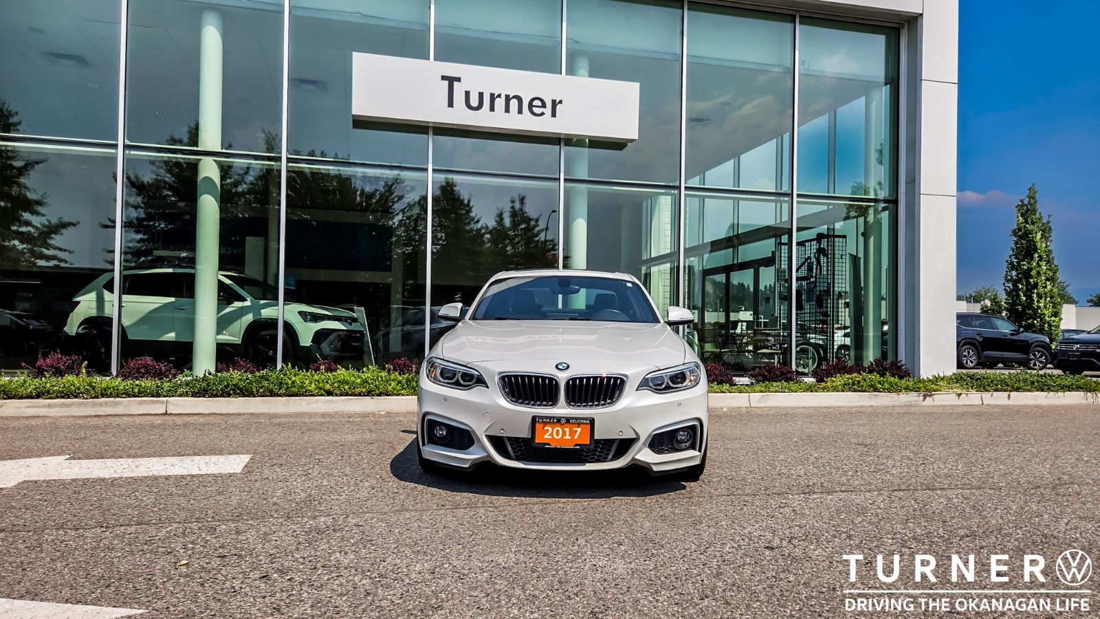 Photo 2017 BMW 2 Series 230i xDrive #3