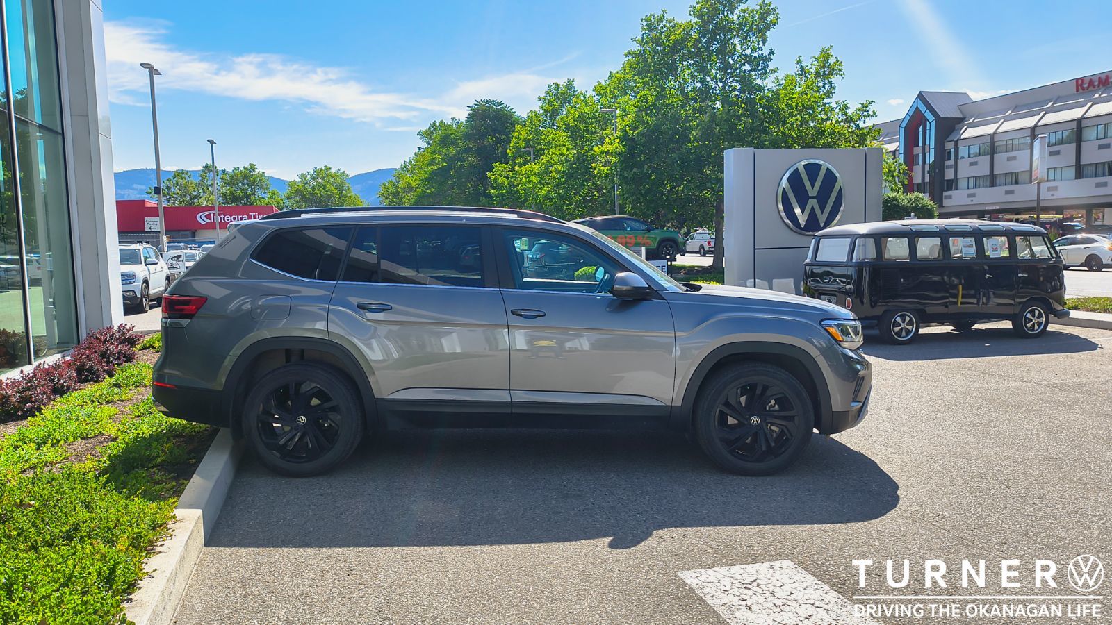 Photo 2023 Volkswagen Atlas Comfortline #4