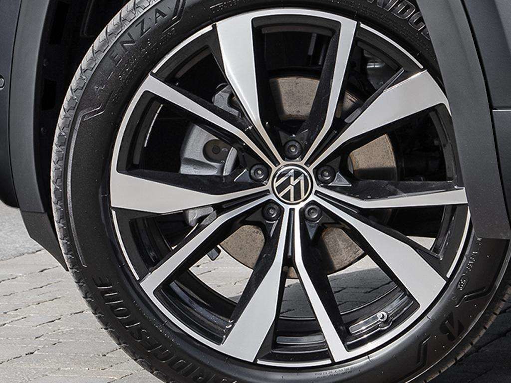 Photo 2026 Volkswagen Atlas Execline #8