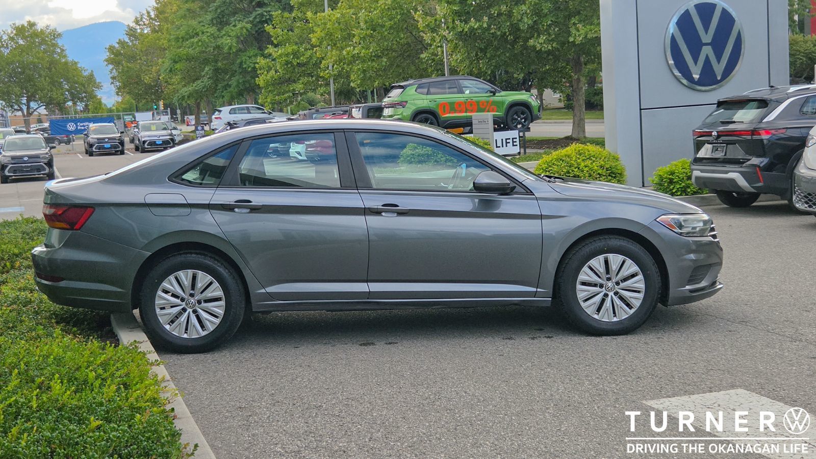 Photo 2019 Volkswagen Jetta Comfortline #4