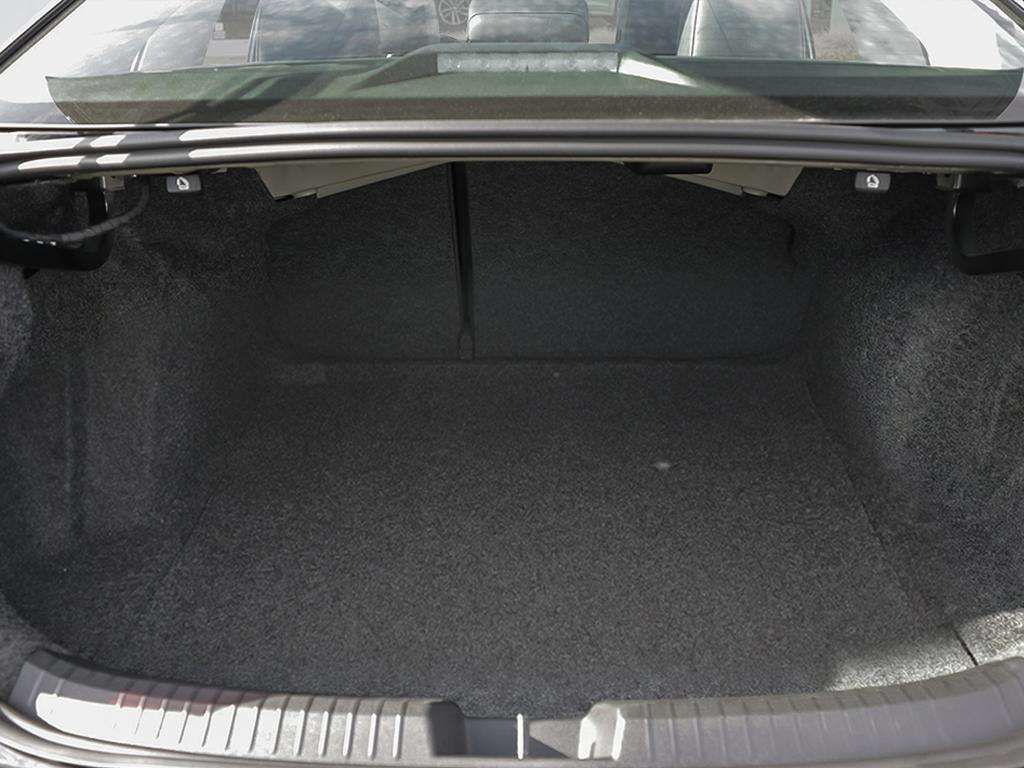 Photo 2026 Volkswagen Jetta Comfortline #7