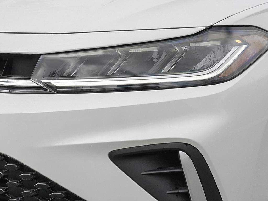 Photo 2026 Volkswagen Jetta Comfortline #8