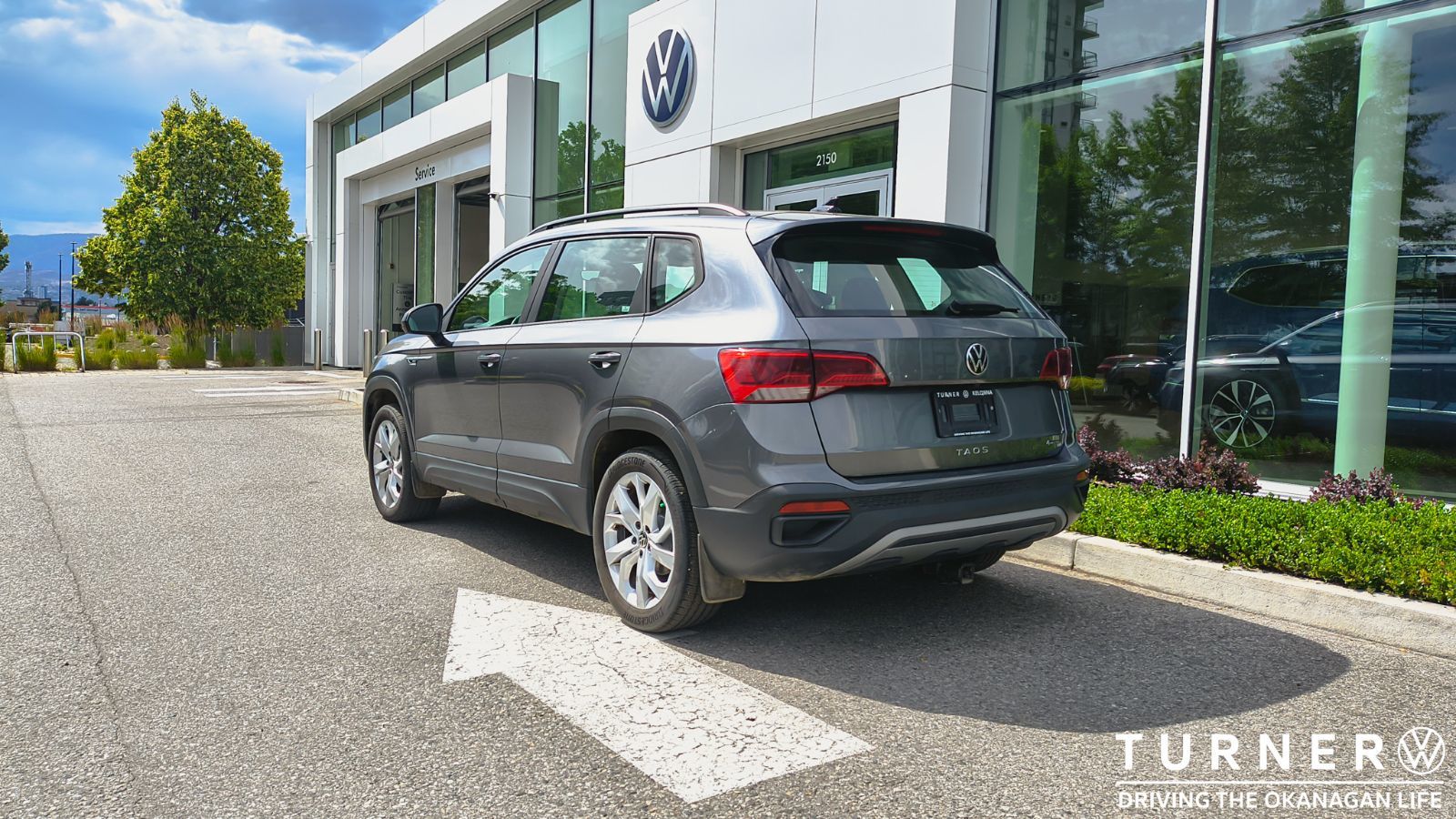 Photo 2023 Volkswagen Taos Trendline #5