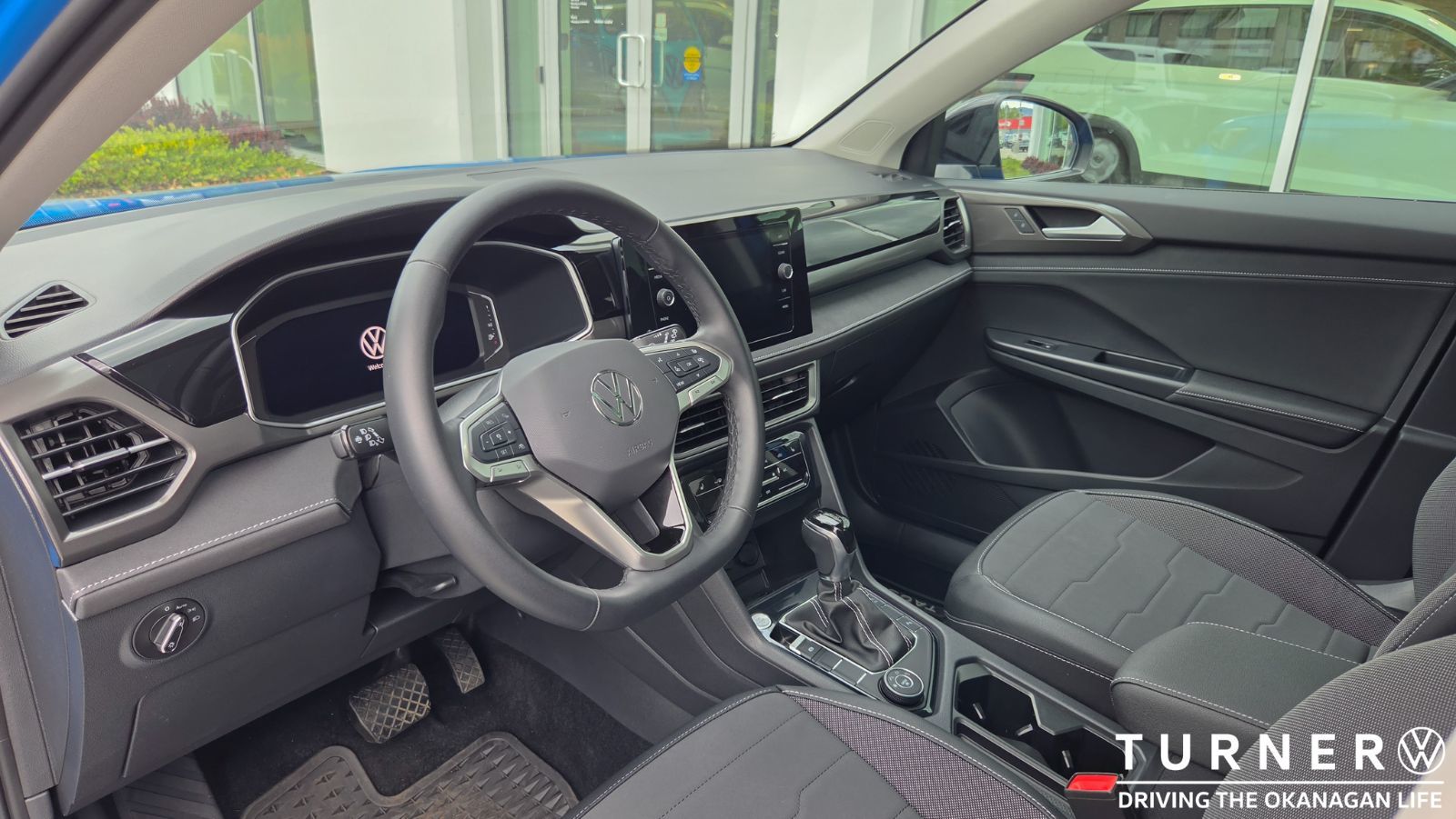 Photo 2025 Volkswagen Taos Comfortline Black Edition #7
