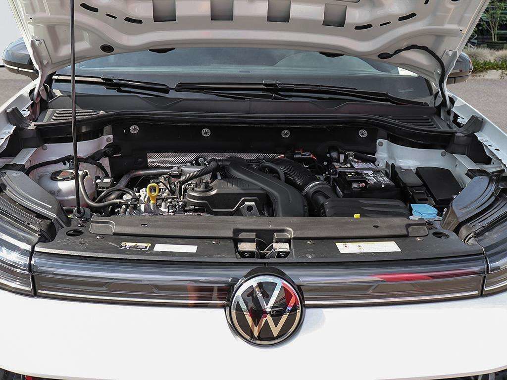 Photo 2026 Volkswagen Taos Comfortline Black Edition 4MOTION #6