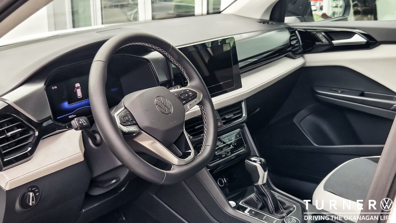 Photo 2026 Volkswagen Taos Trendline #7