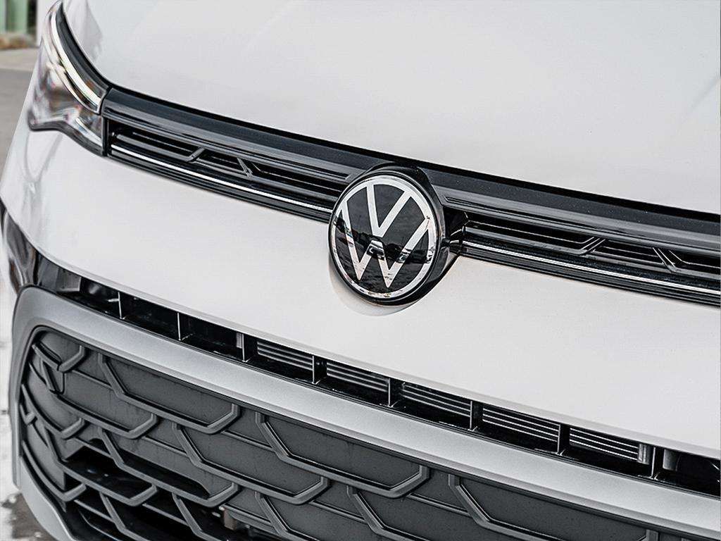Photo 2027 Volkswagen Taos Trendline 4MOTION #7