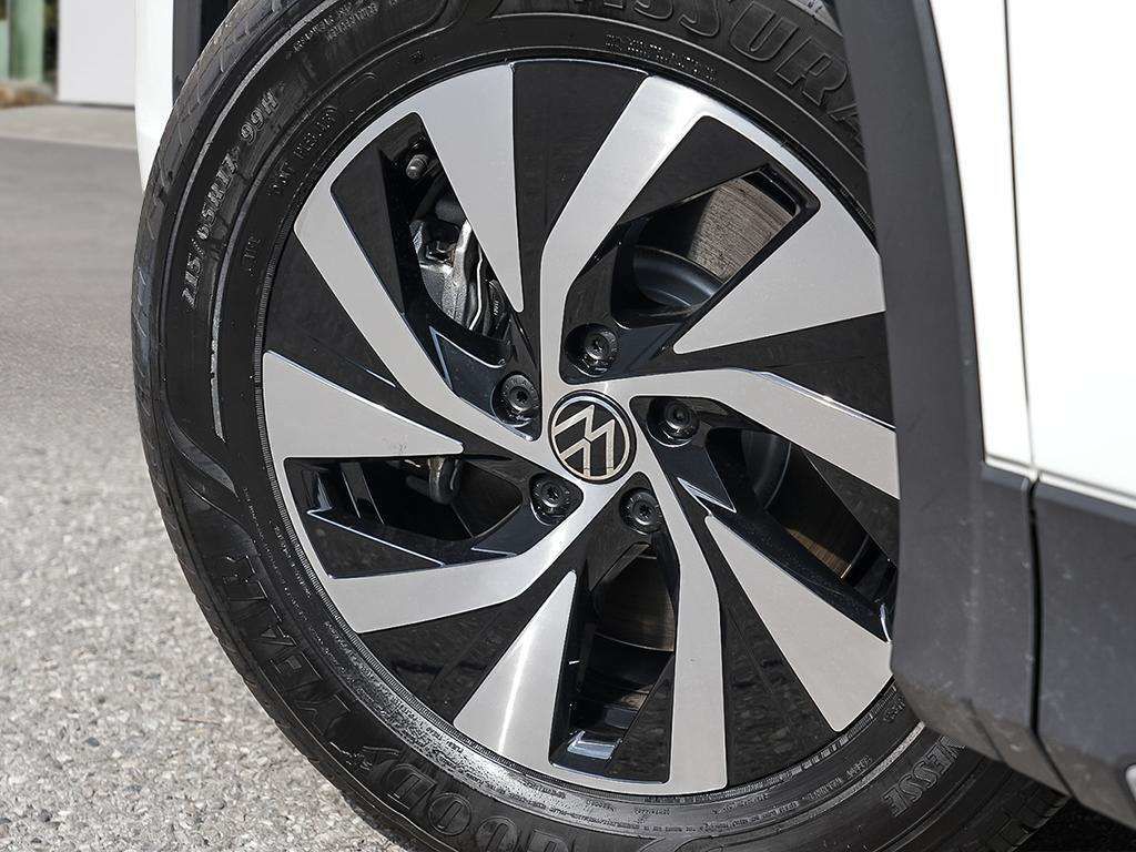 Photo 2026 Volkswagen Tiguan Trendline 4MOTION #8