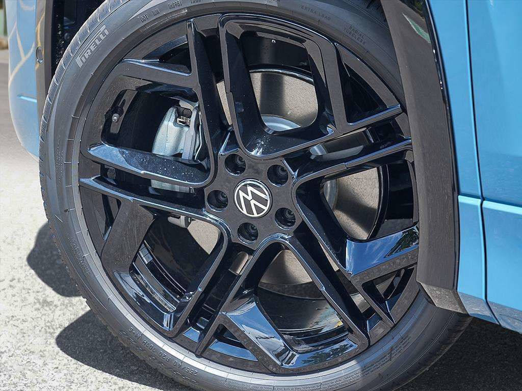 Photo 2026 Volkswagen Tiguan Comfortline R-Line Black Edition 4MOTION #7