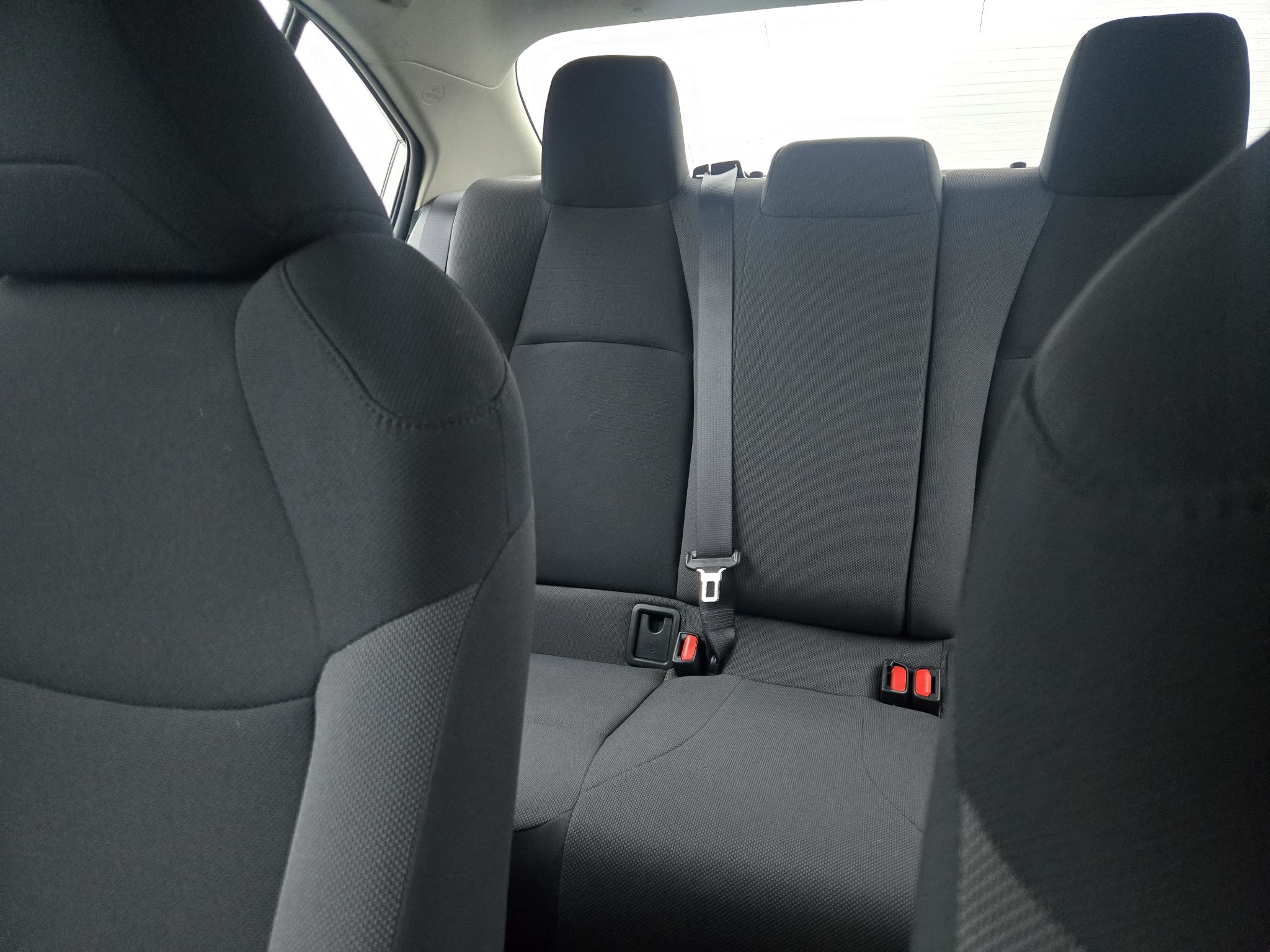 2020 Toyota Corolla L photo 2