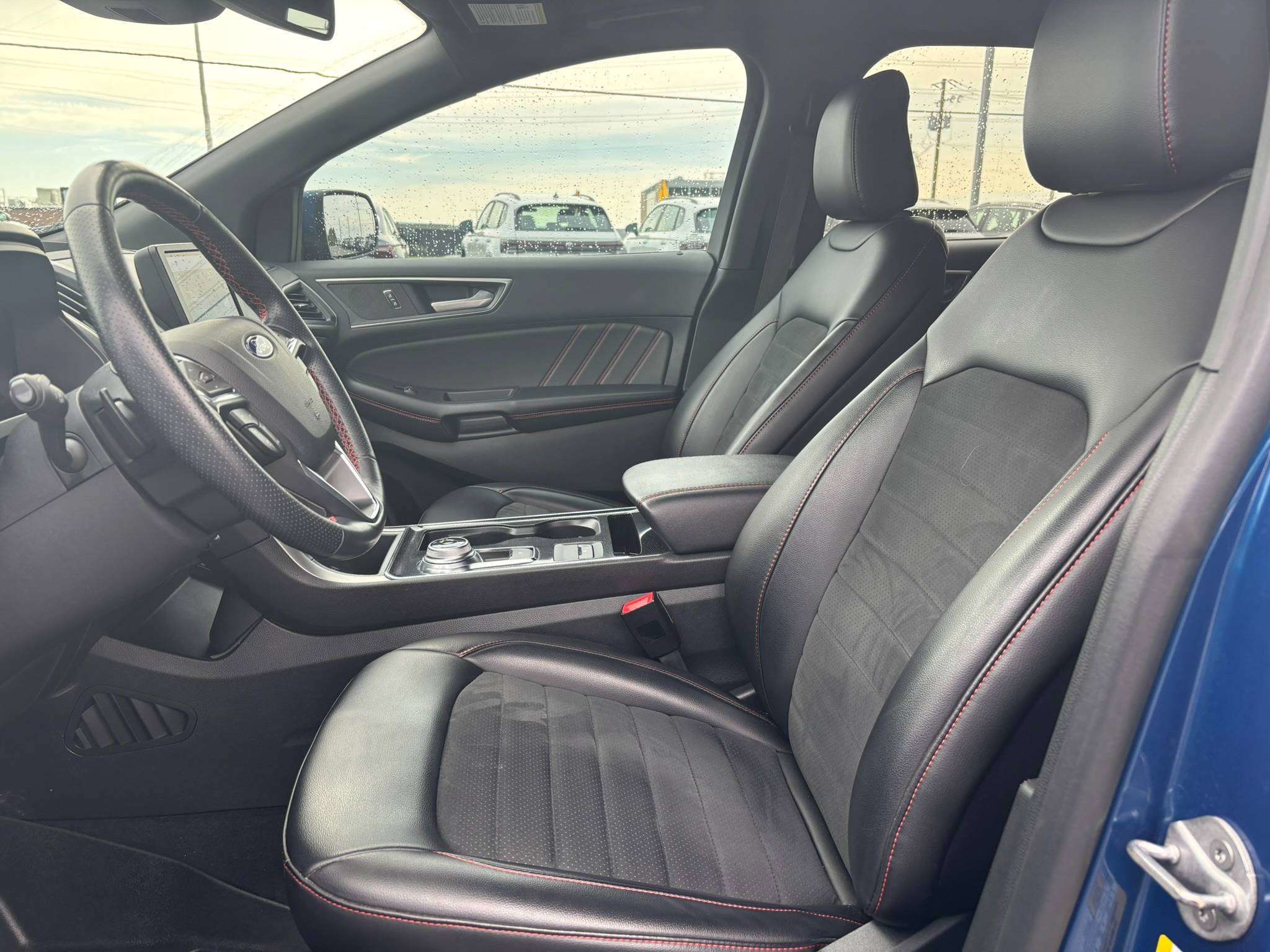 Photo 2022 Ford Edge ST-Line #7