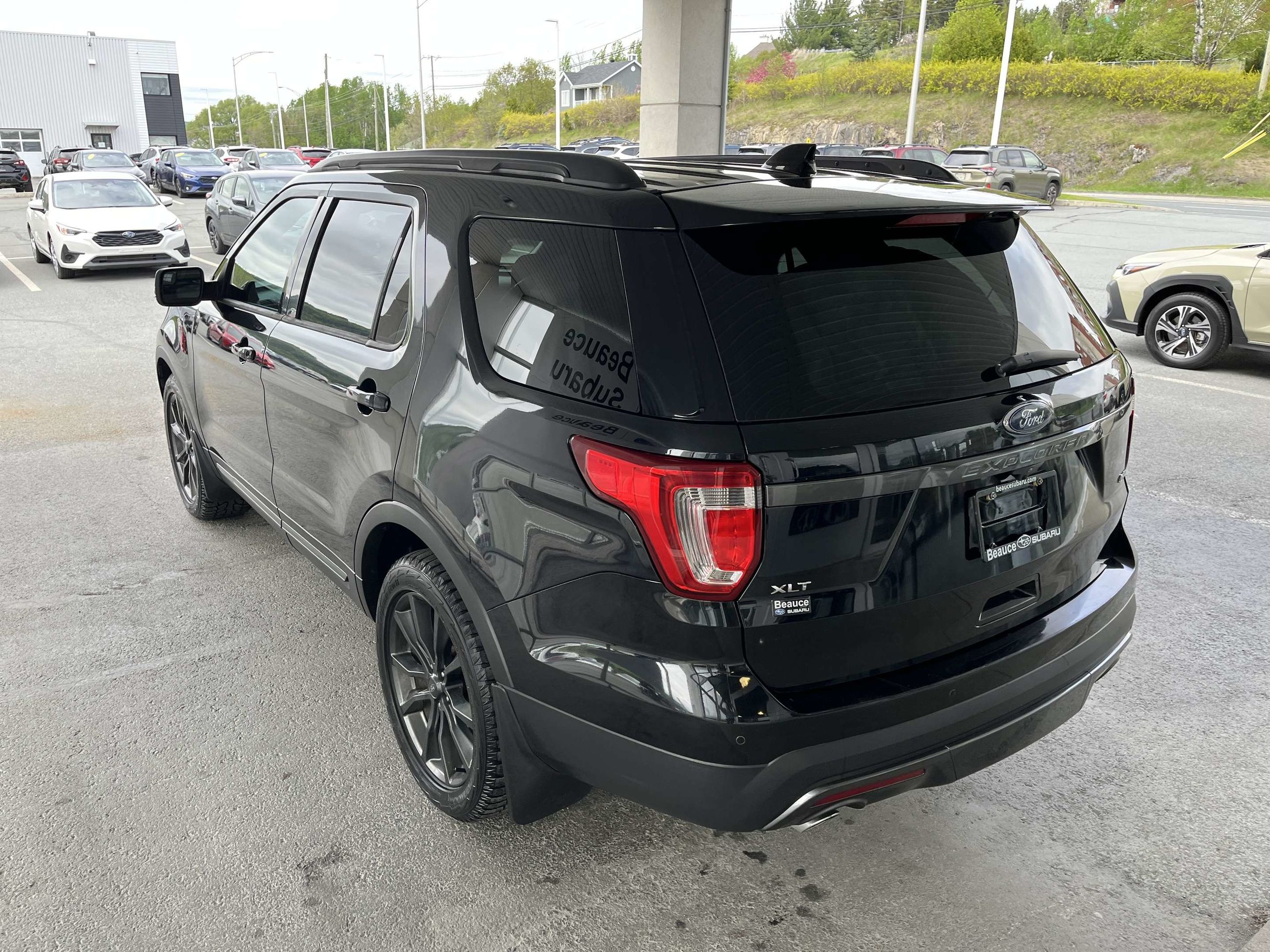 Photo Ford Explorer 4WD 4dr XLT 2017 #7