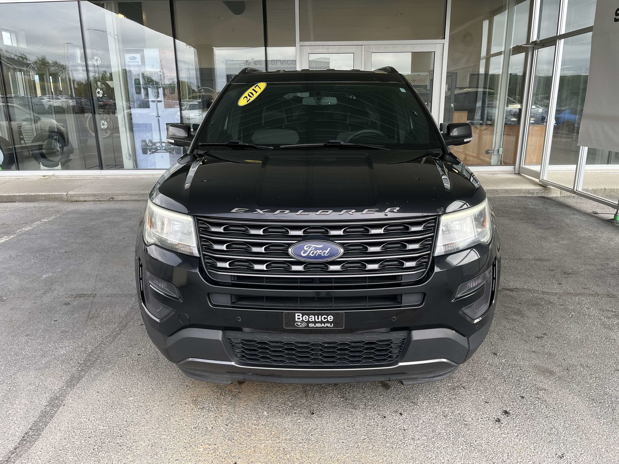 Photo Ford Explorer 4WD 4dr XLT 2017 #3