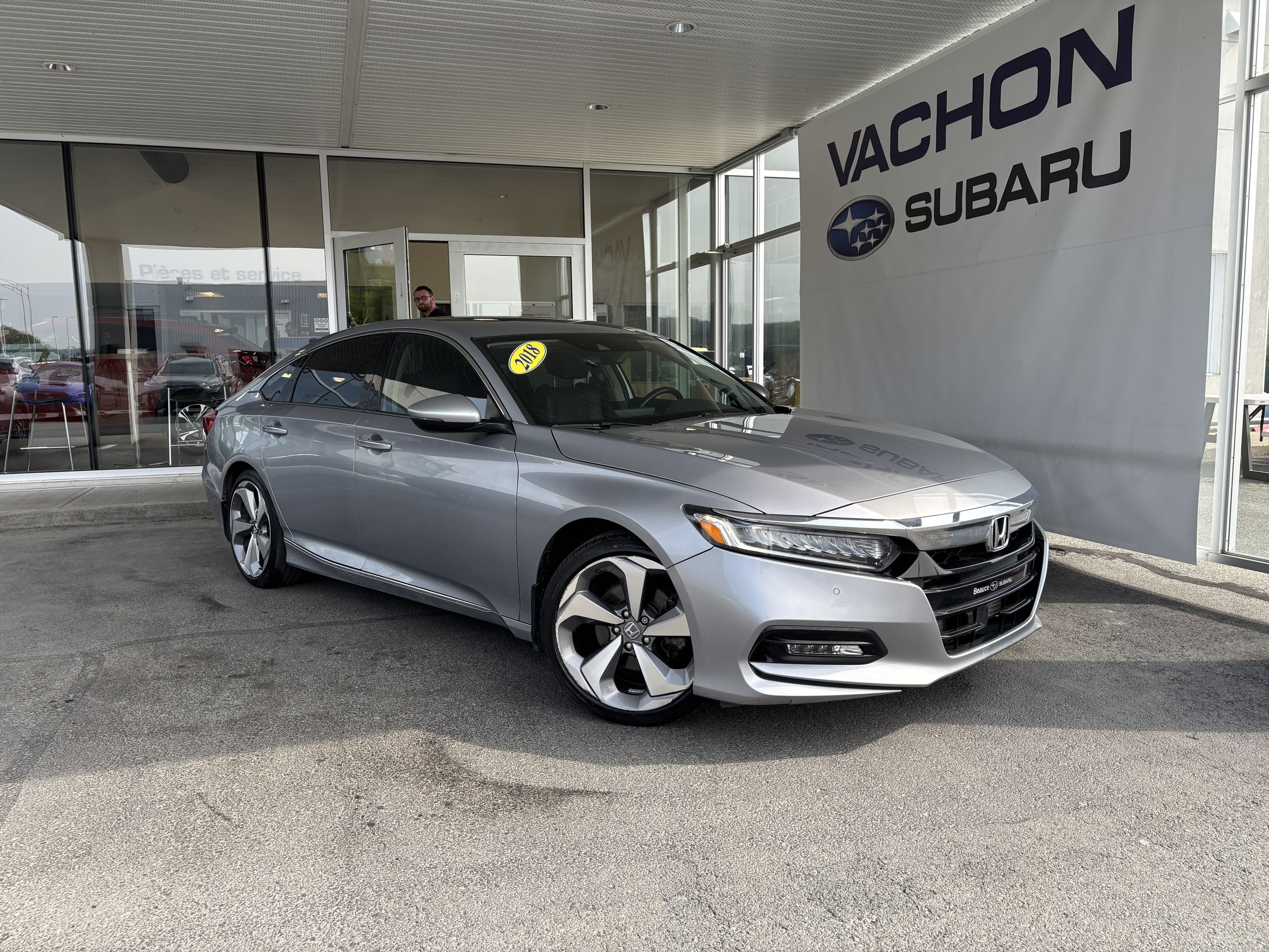 Honda Accord Sedan Touring CVT 2018