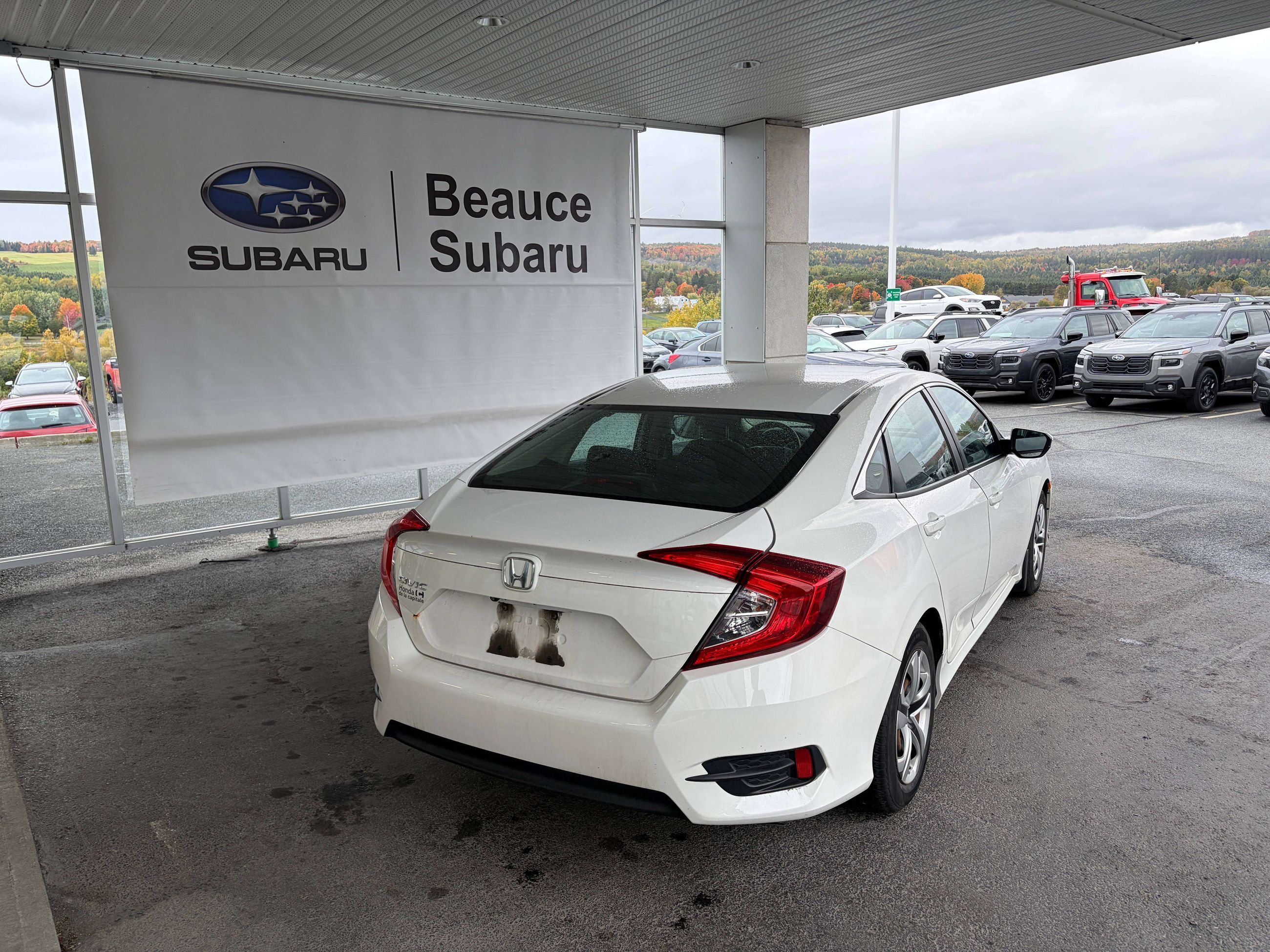 Photo 2017 Honda Civic LX #3