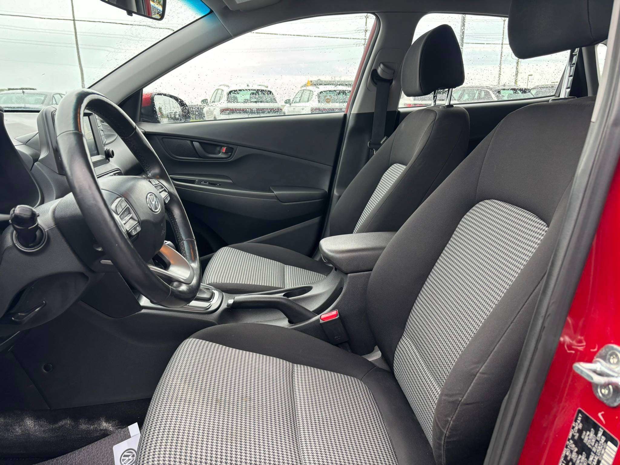 Photo Hyundai KONA Preferred 2020 #8