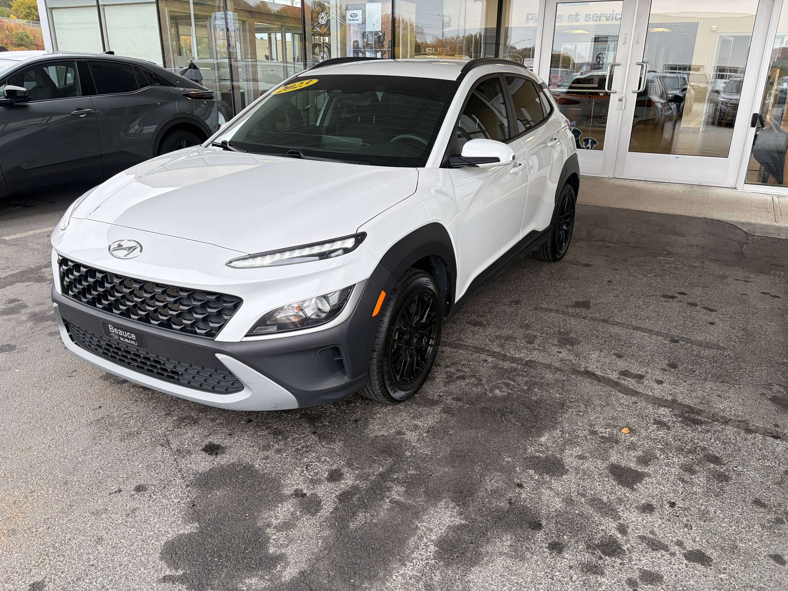 Photo Hyundai KONA Essential 2023 #7
