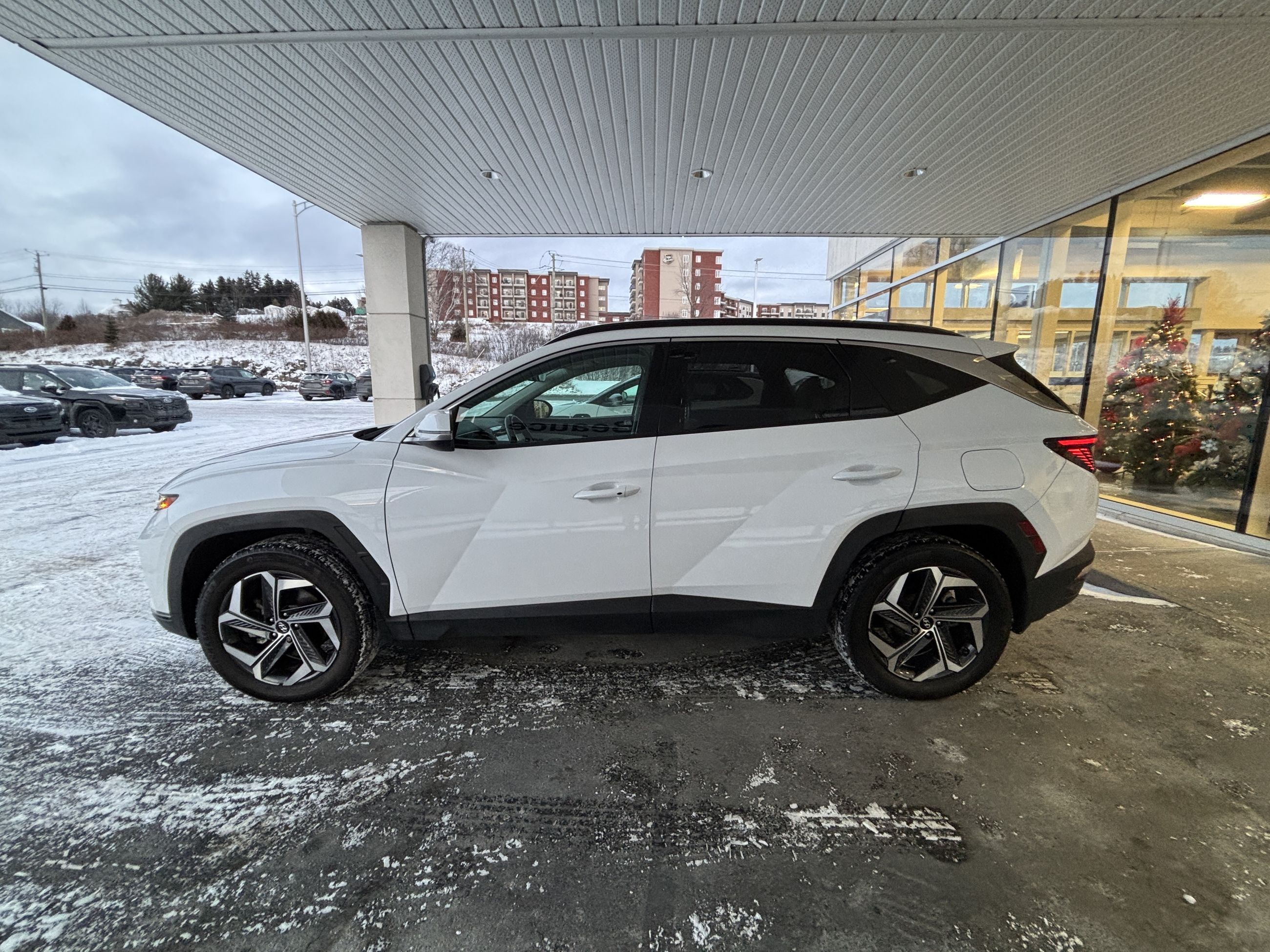 2022 Hyundai Tucson Plug-In Hybrid Luxury AWD