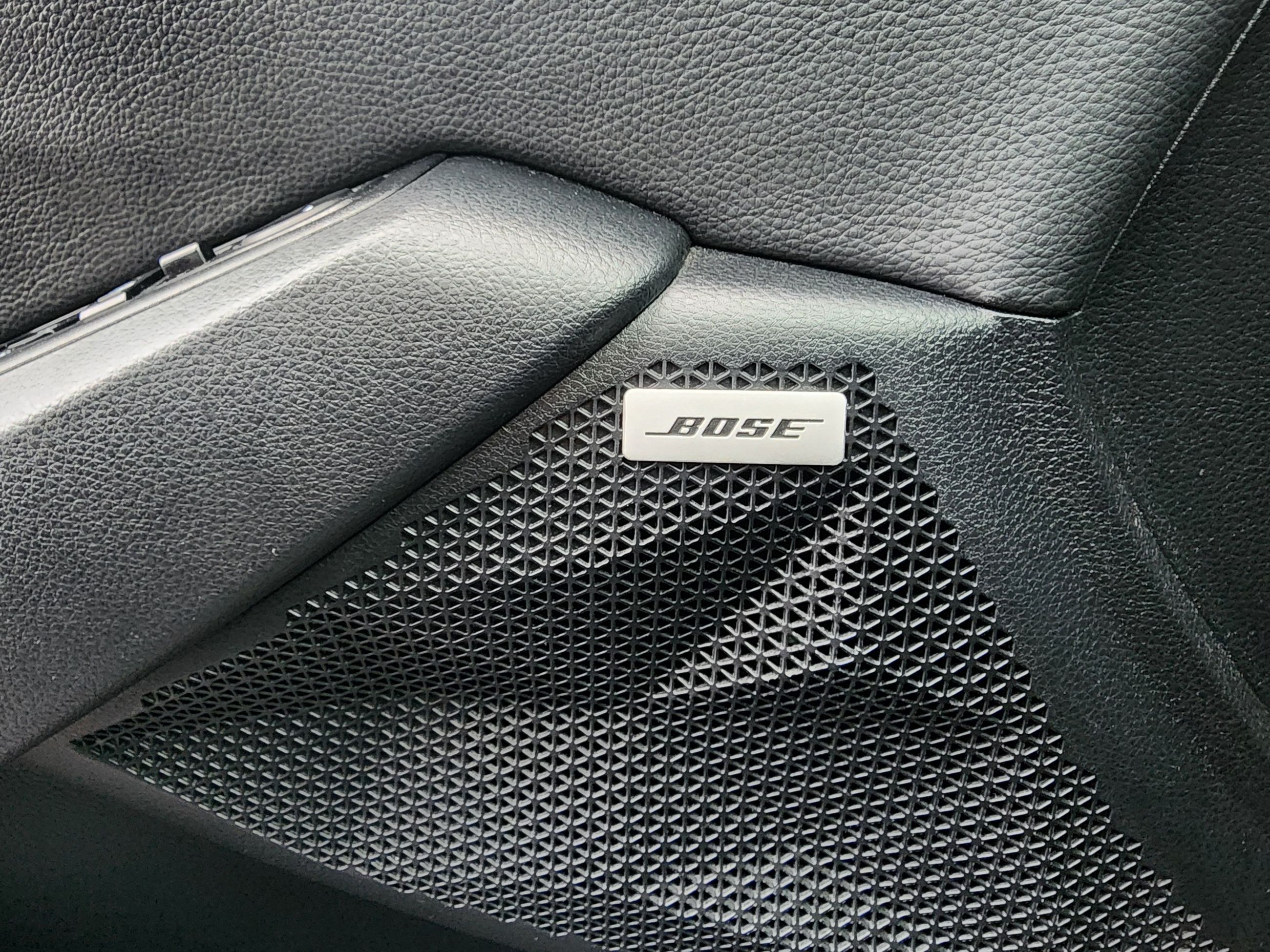 Kia Seltos SX Turbo AWD w-Black Interior 2022