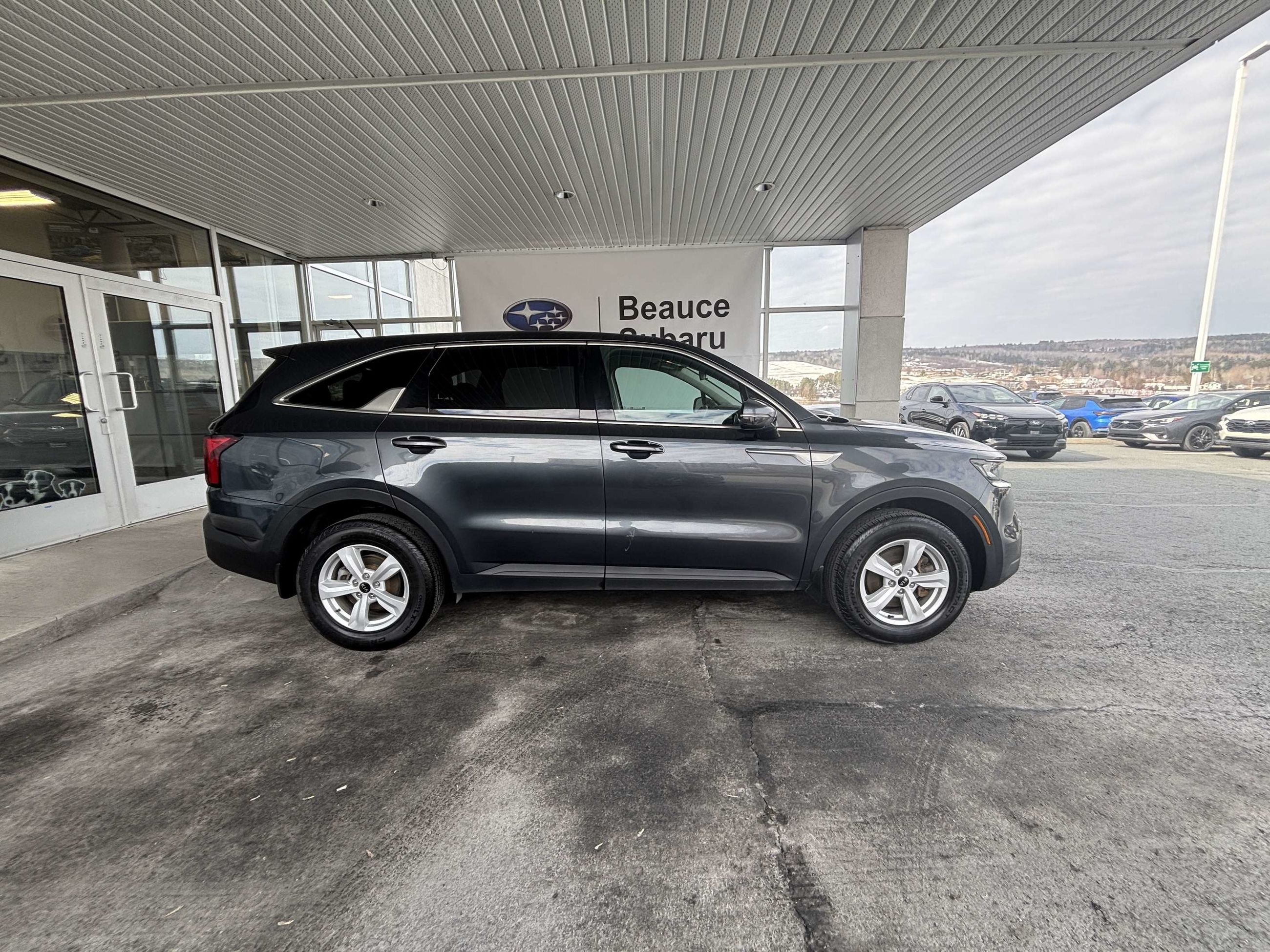 Photo 2021 Kia Sorento LX+ AWD #2