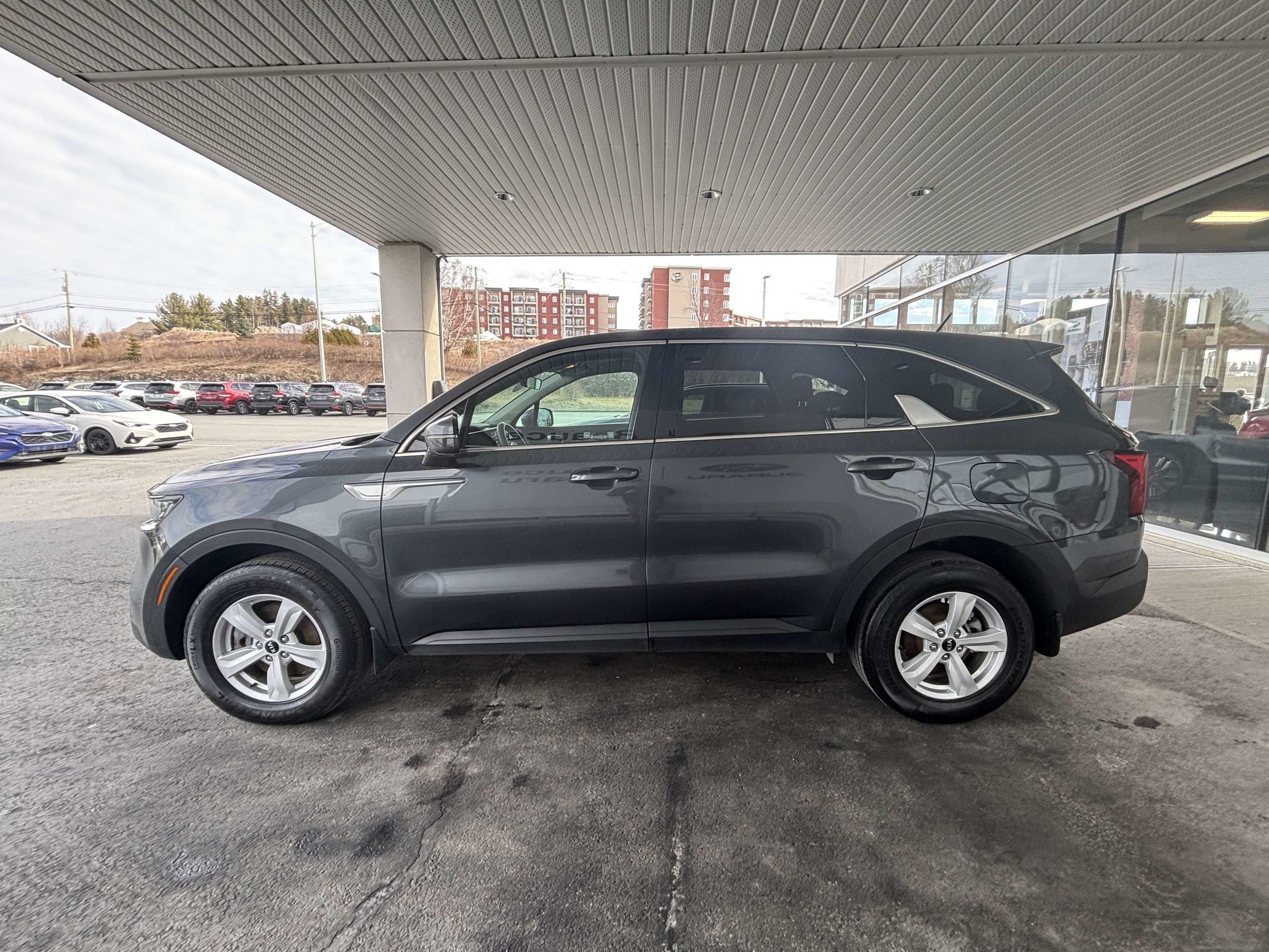 Photo 2021 Kia Sorento LX+ AWD #6