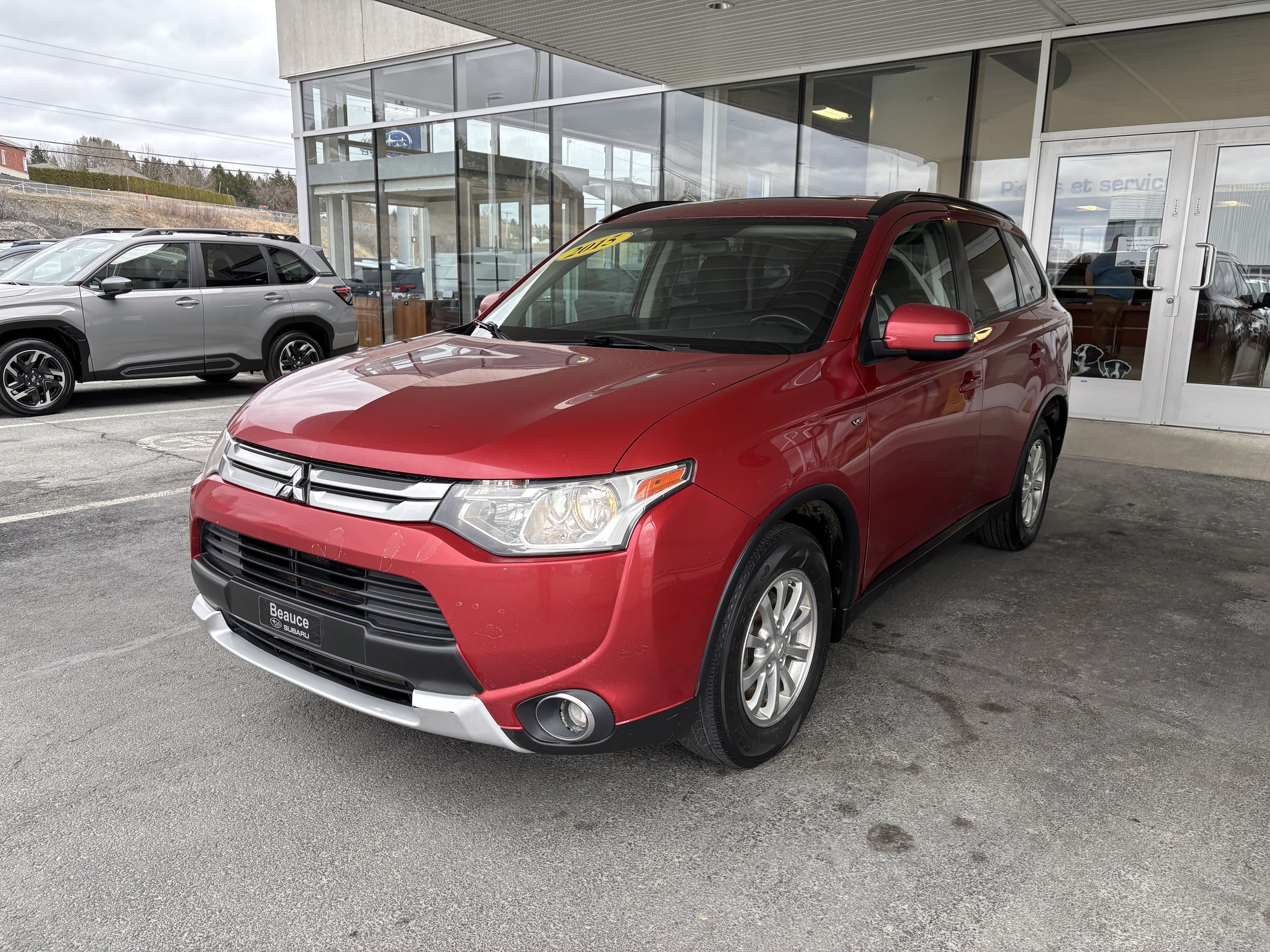 Mitsubishi Outlander 4WD 4dr SE 2015