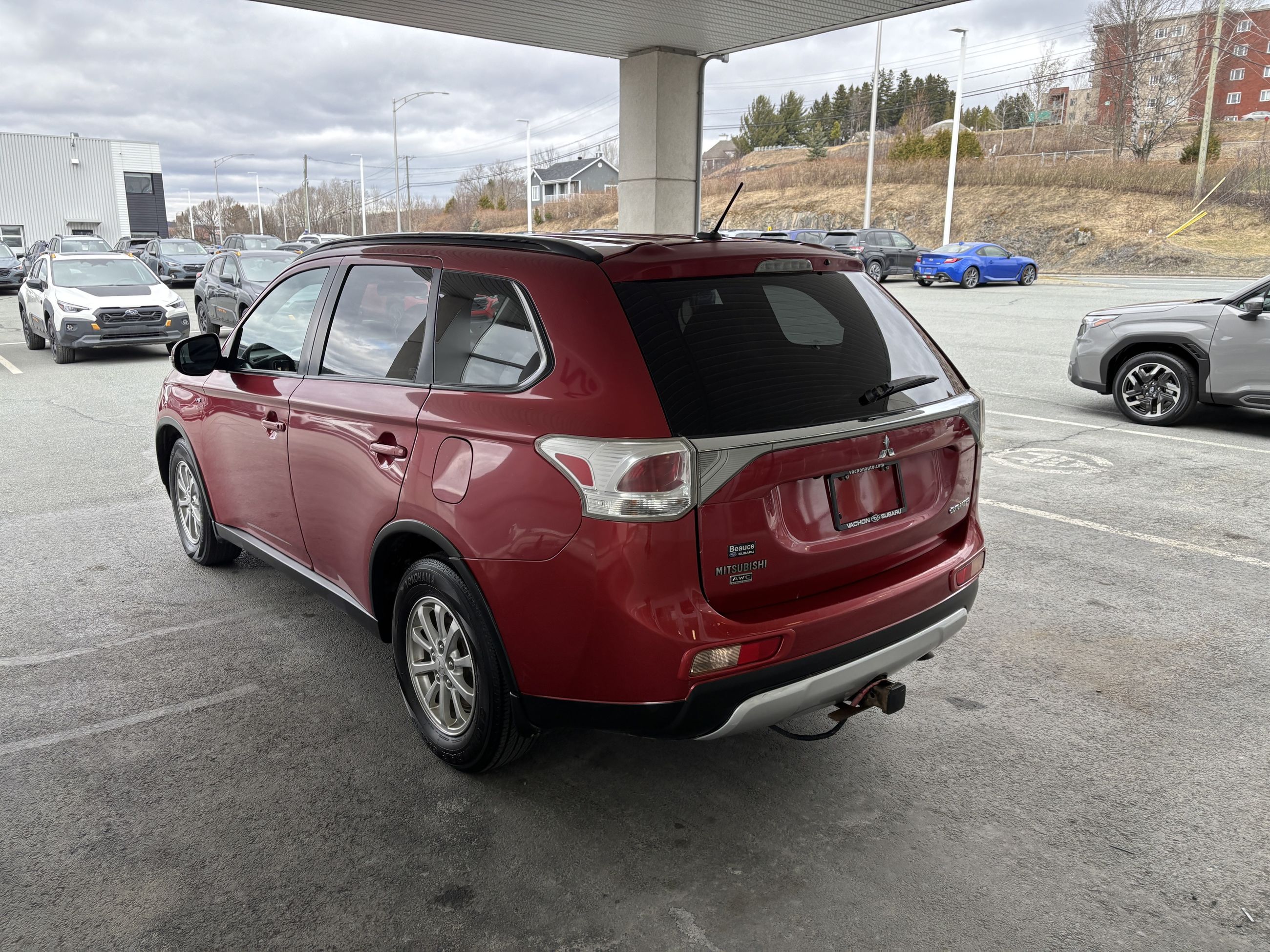Mitsubishi Outlander 4WD 4dr SE 2015