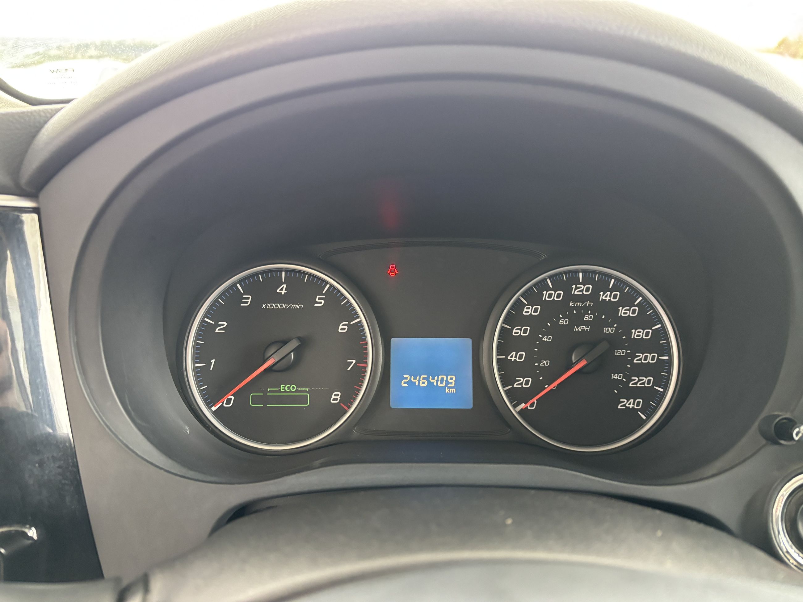 Mitsubishi Outlander 4WD 4dr SE 2015