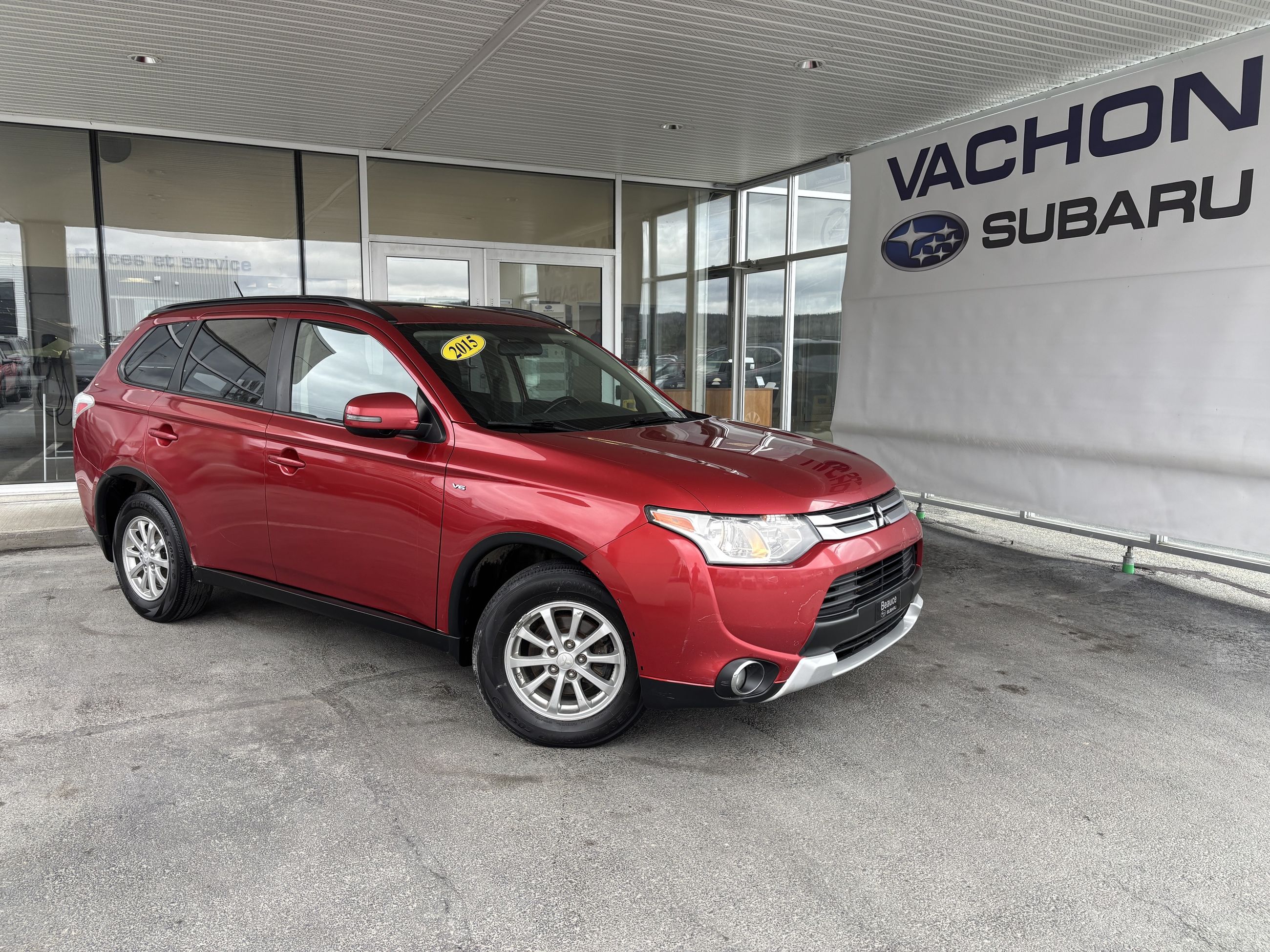 Mitsubishi Outlander 4WD 4dr SE 2015