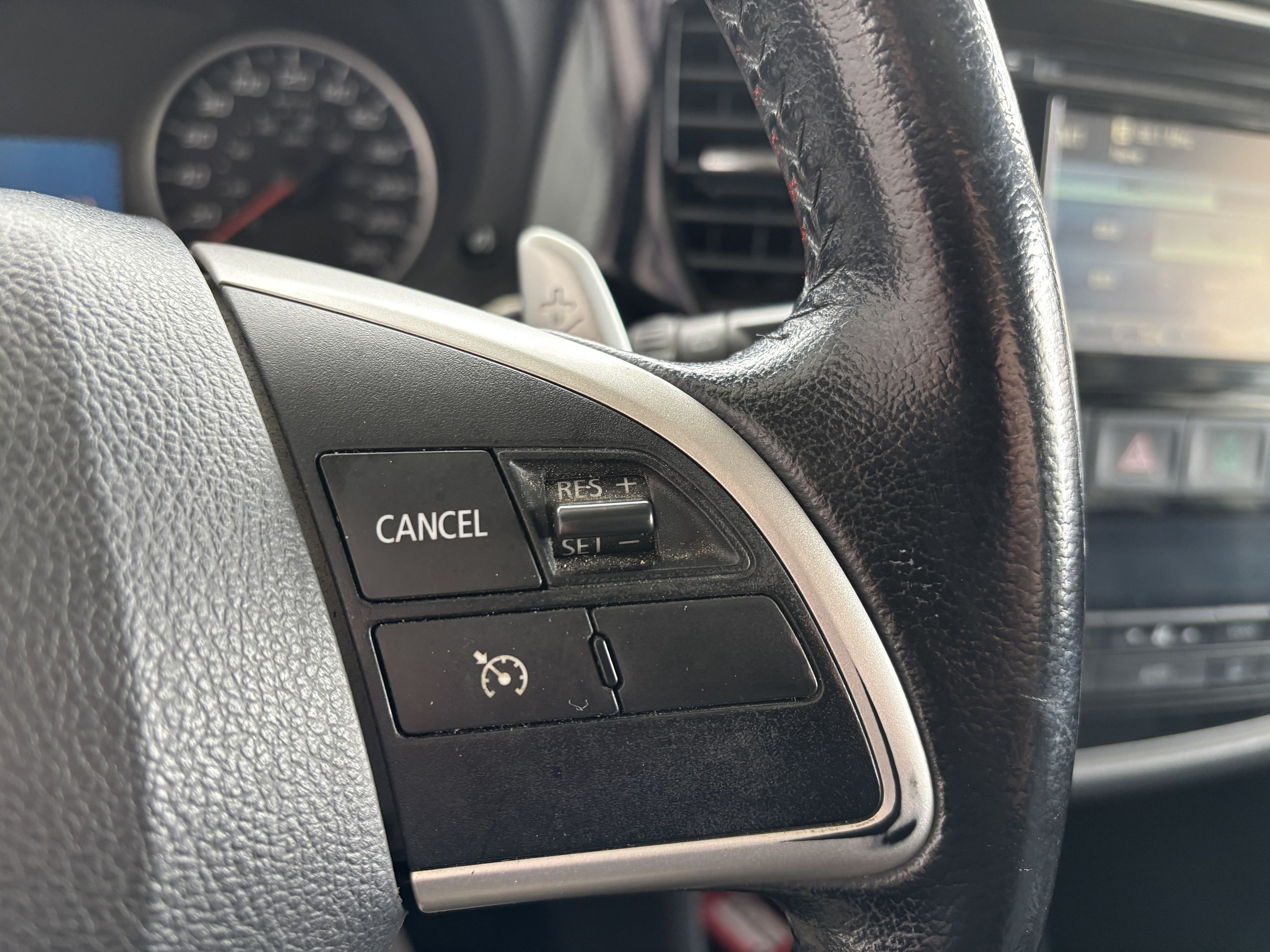 Mitsubishi Outlander 4WD 4dr SE 2015