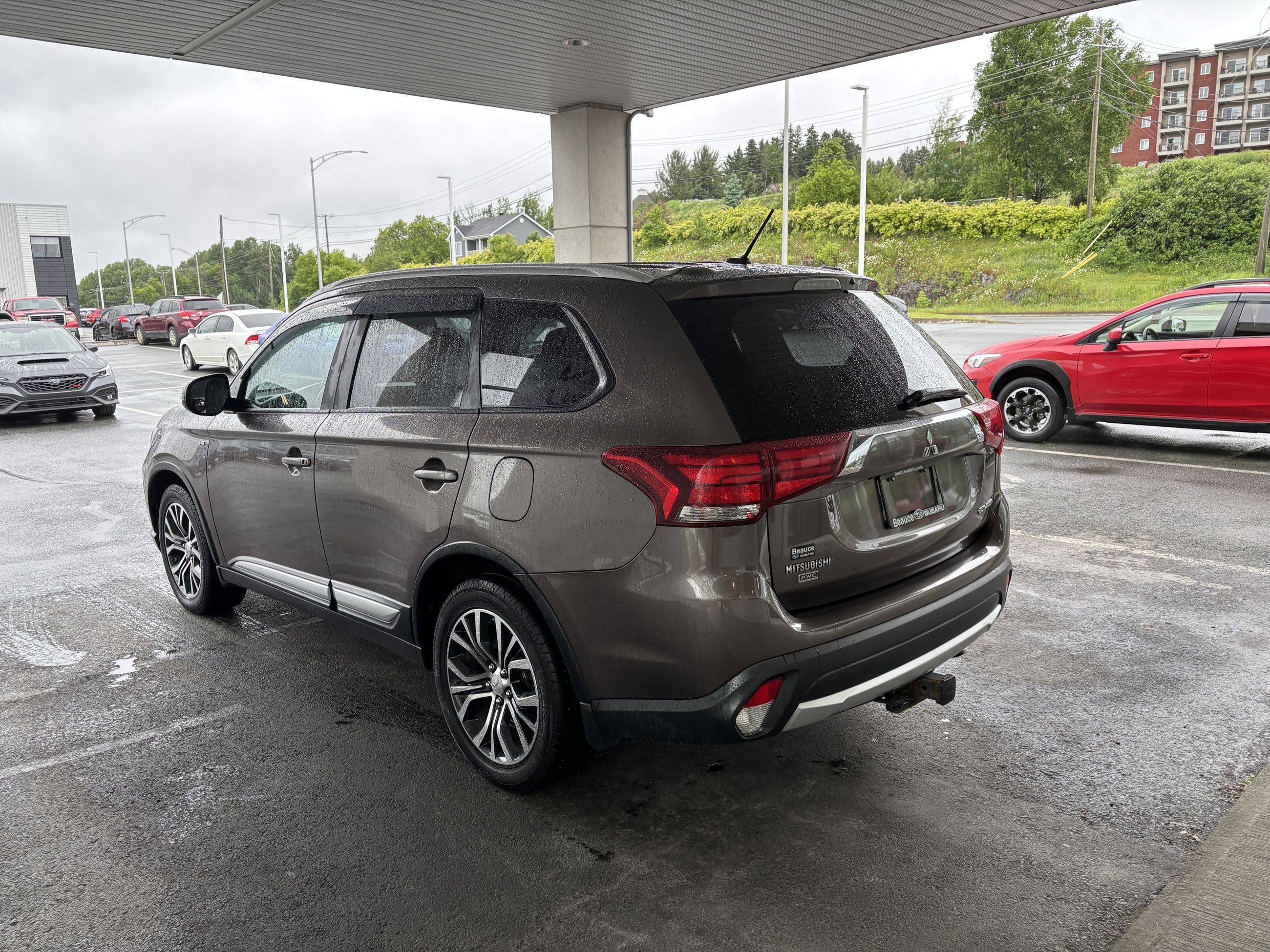 2016 Mitsubishi Outlander AWC 4dr SE