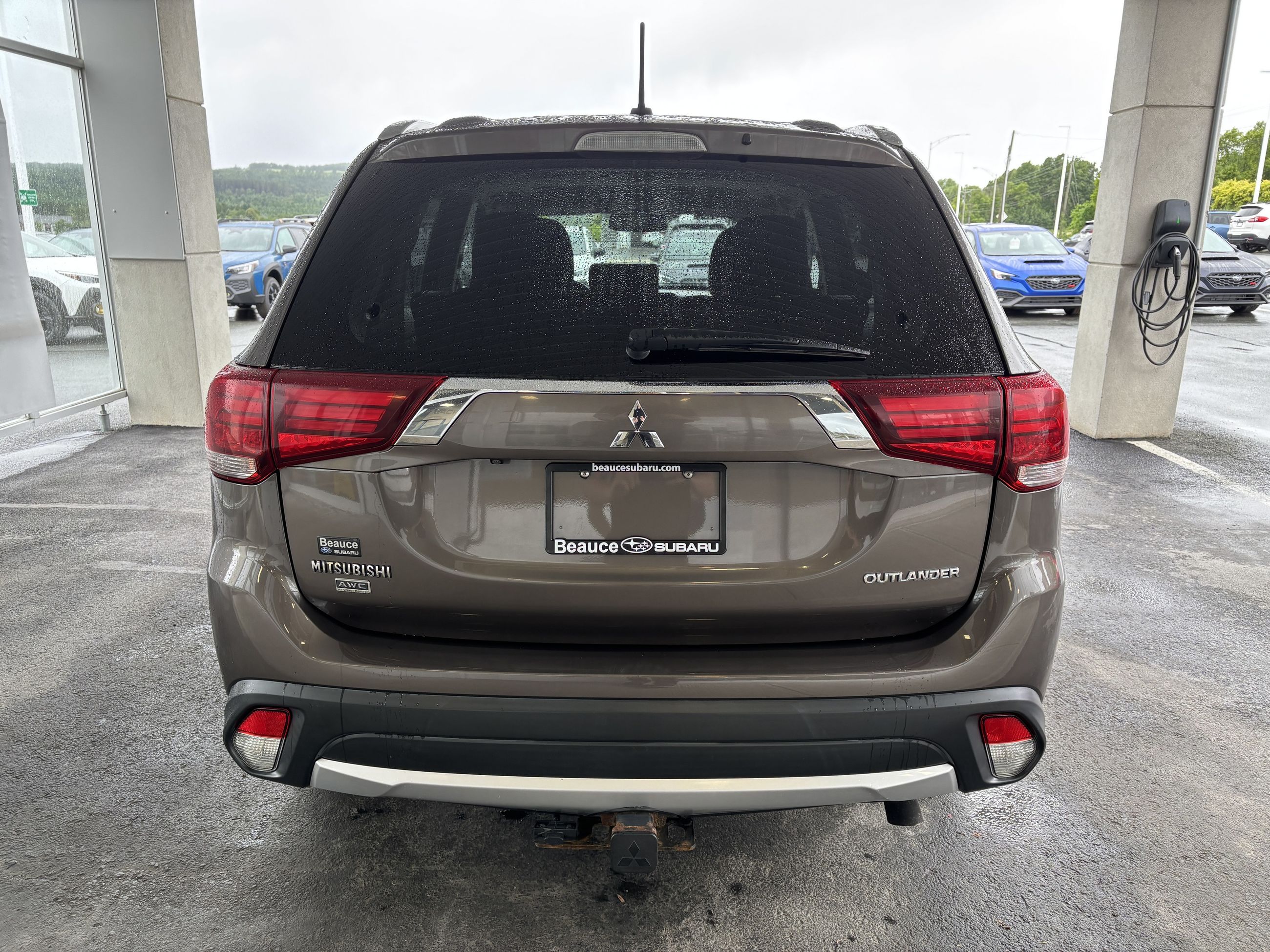 2016 Mitsubishi Outlander AWC 4dr SE