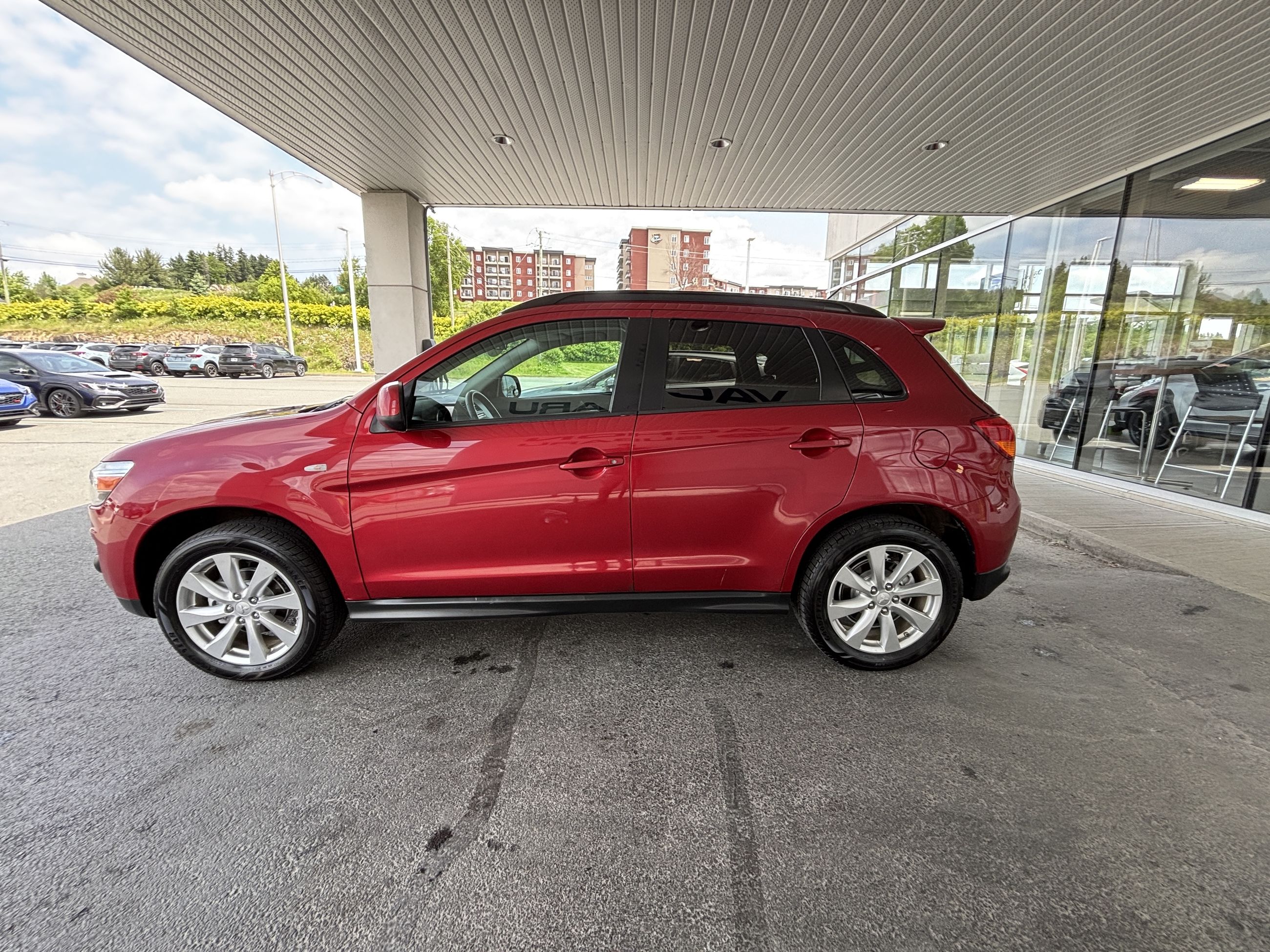 2015 Mitsubishi RVR AWD 4dr CVT SE -Ltd Avail-