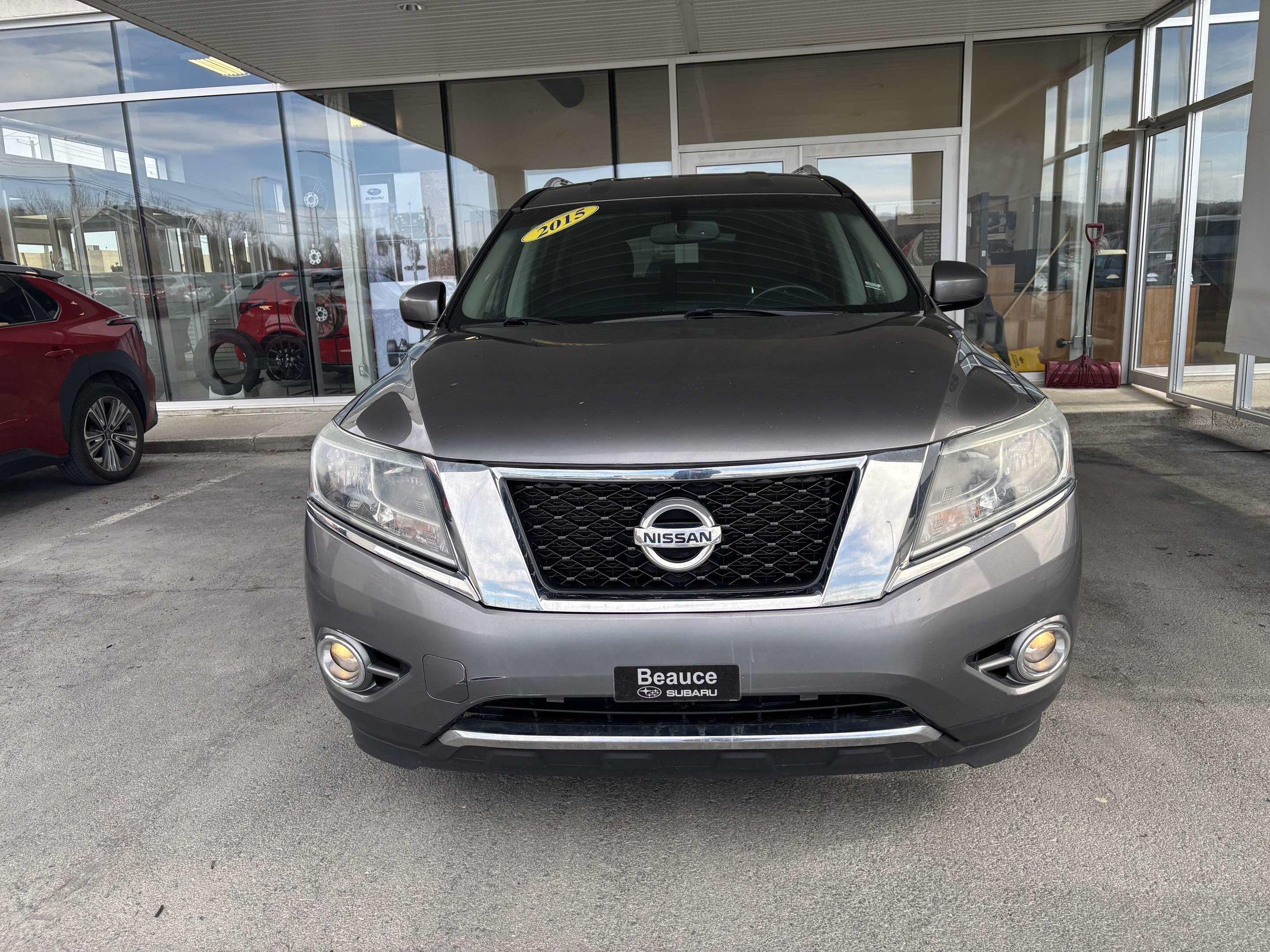 Photo Nissan Pathfinder 4WD 4dr SV 2015 #8