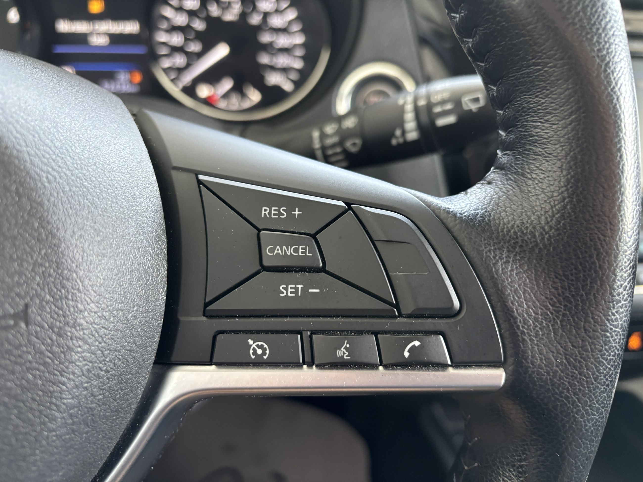 2020 Nissan Qashqai AWD S CVT