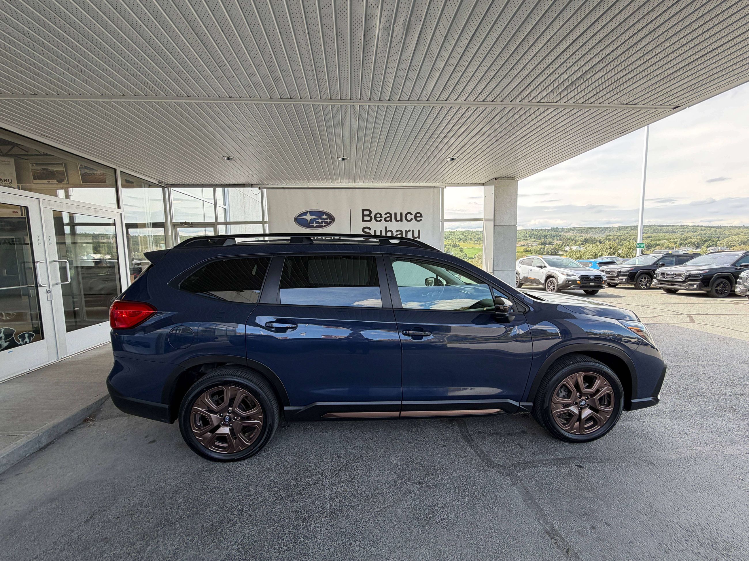 Photo 2025 Subaru Ascent Sport #3