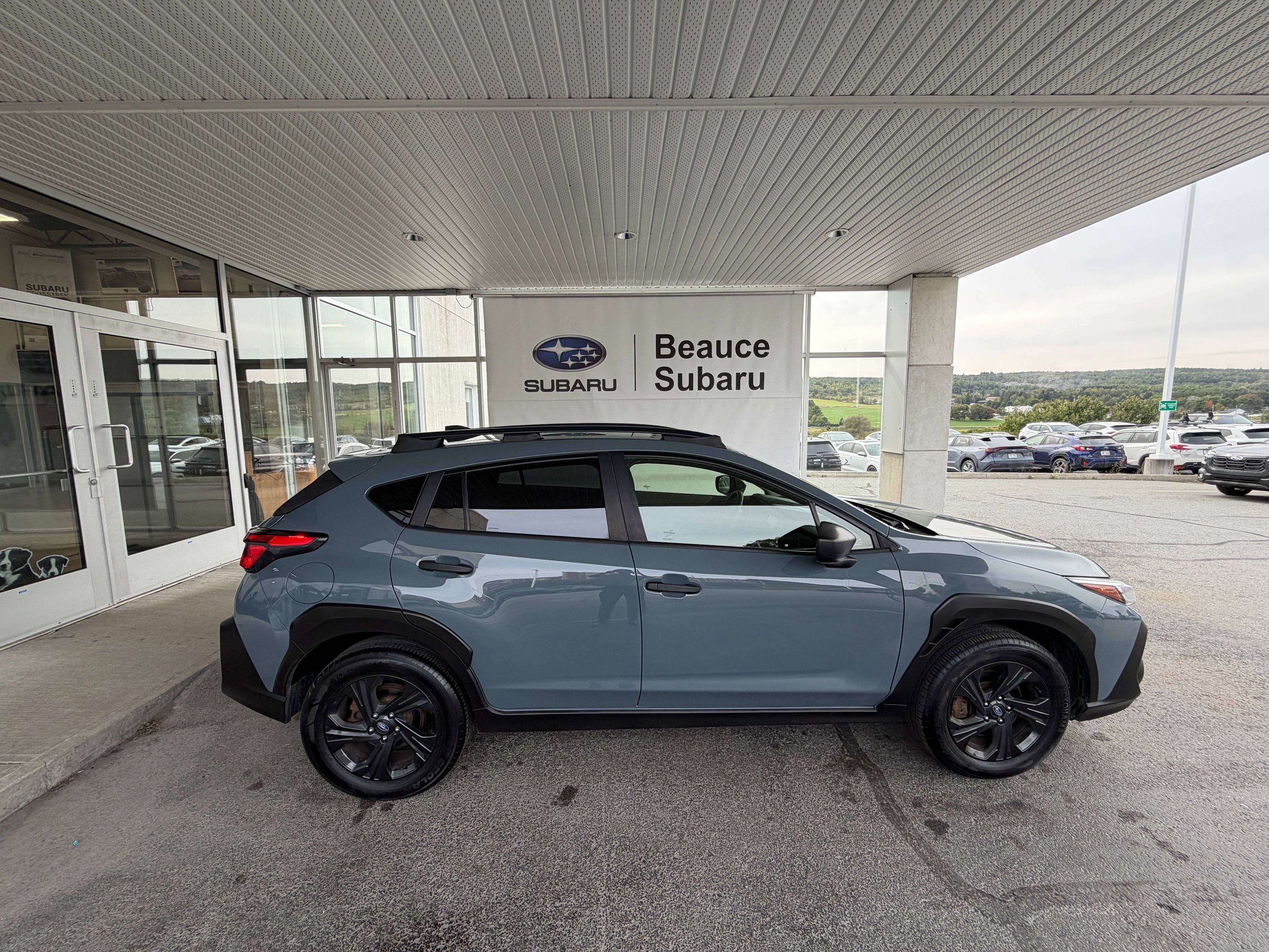 Photo 2024 Subaru Crosstrek Convenience #3