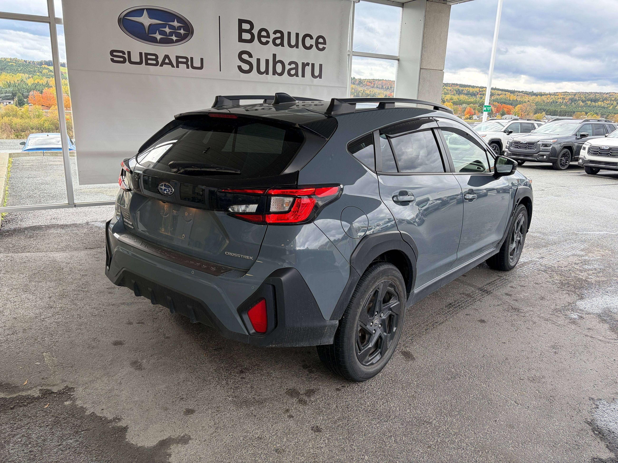 Photo 2024 Subaru Crosstrek Onyx #3