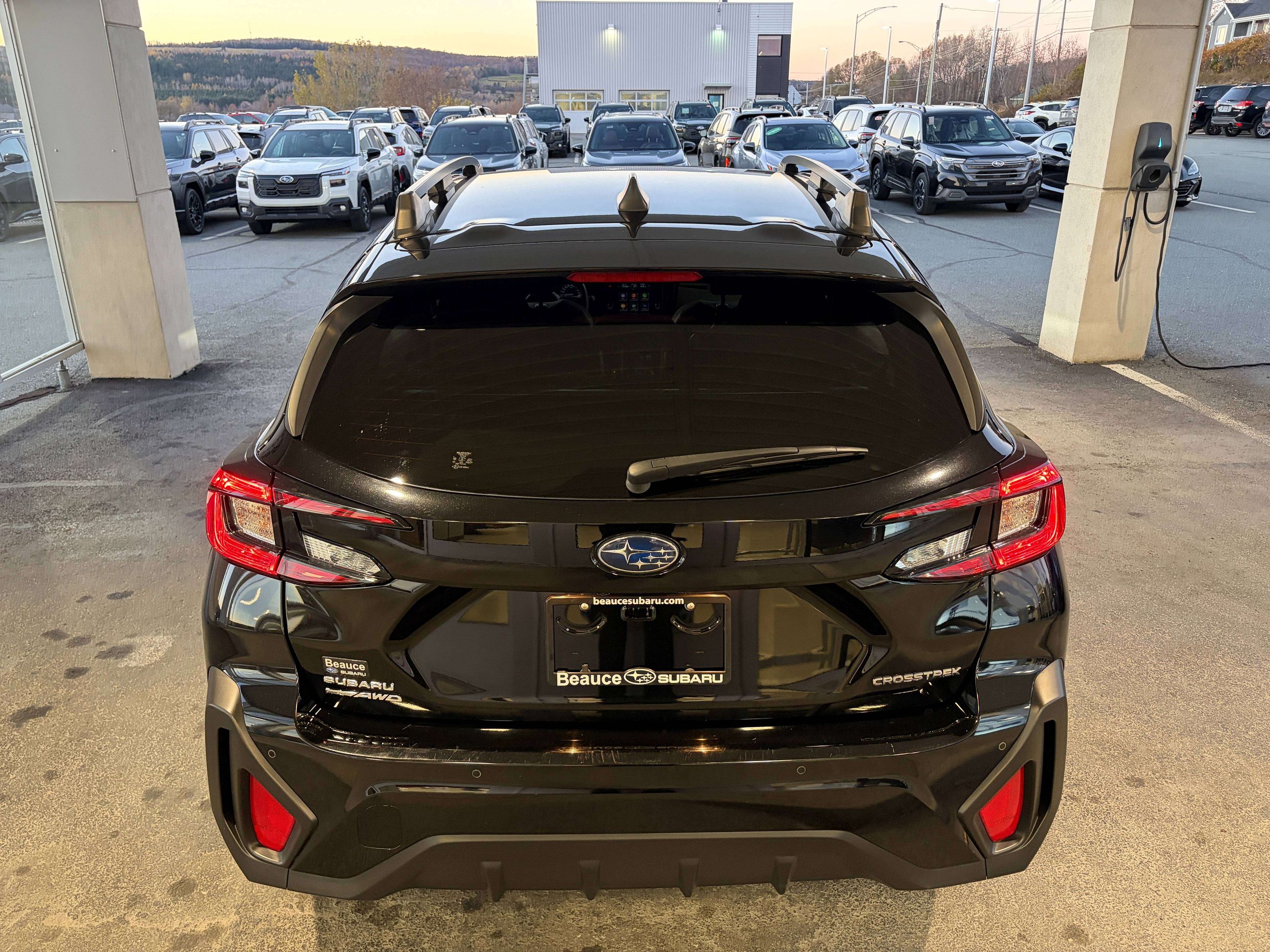 Photo 2024 Subaru Crosstrek Onyx #5