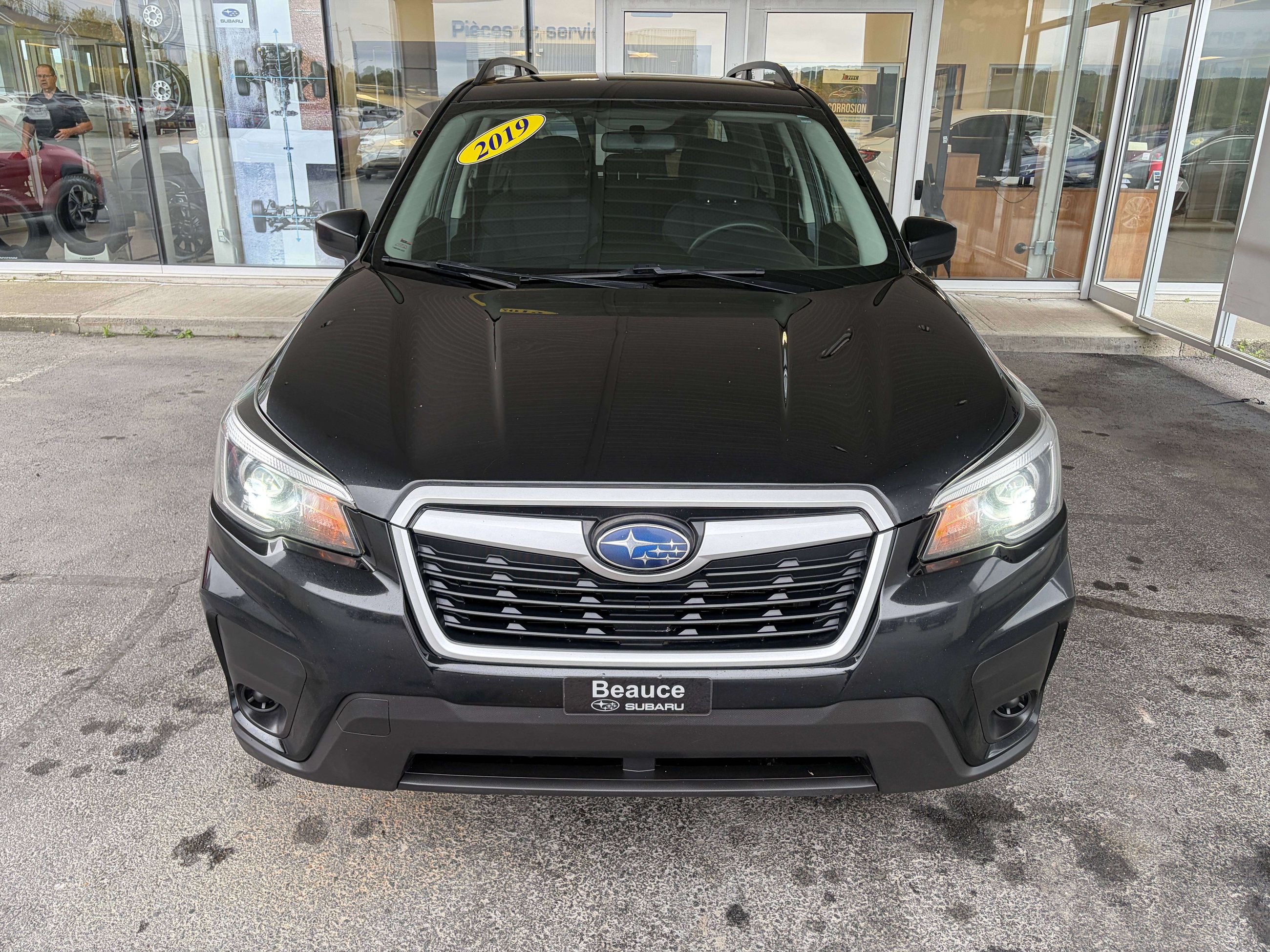 Photo 2019 Subaru Forester #8
